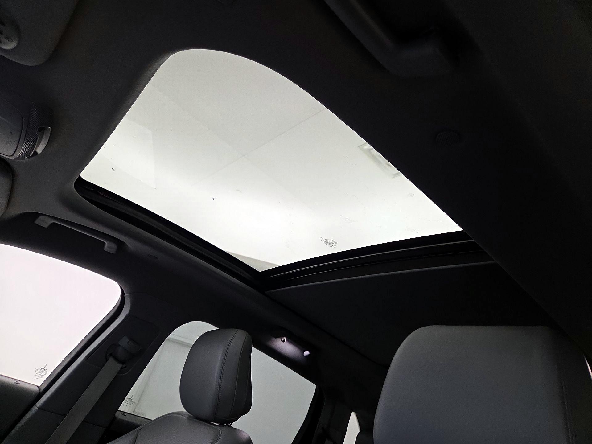 Thumbnail: 2020 Lincoln Nautilus - 20