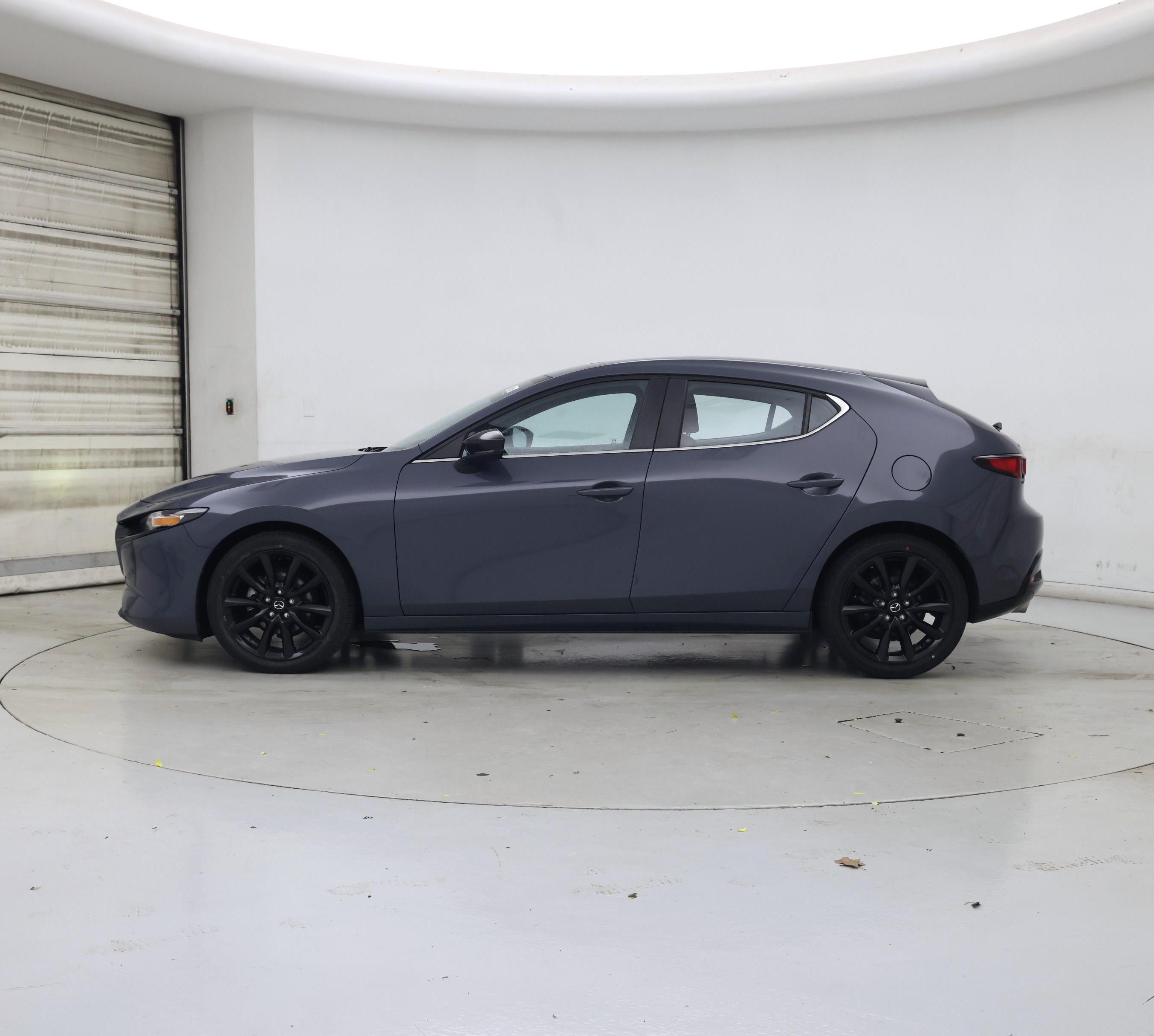 Thumbnail: 2022 Mazda Mazda3 - 3