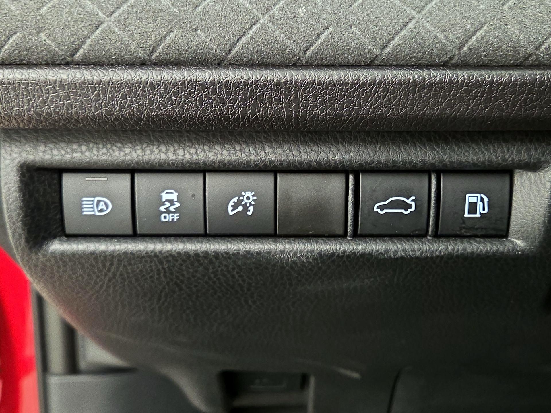 Thumbnail: 2025 Toyota Camry - 13