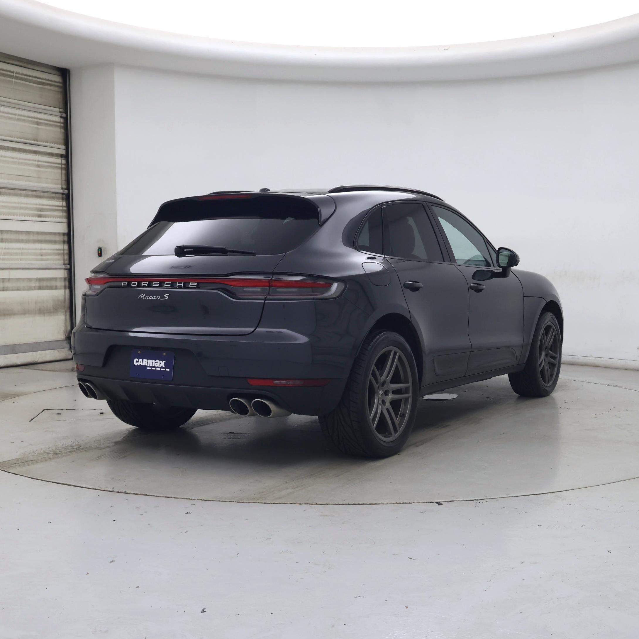 Thumbnail: 2021 Porsche Macan - 8