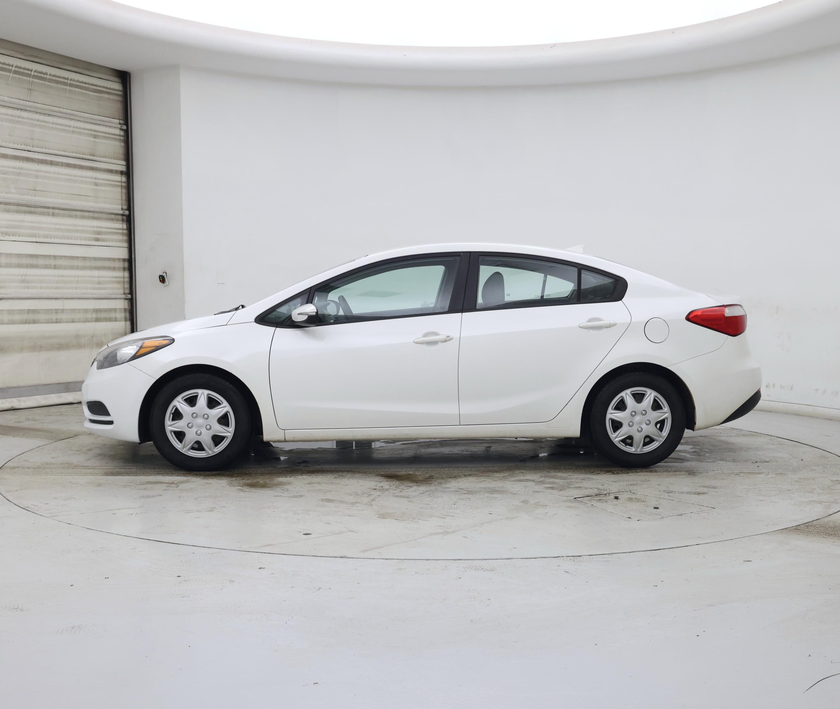 Thumbnail: 2016 Kia Forte - 3