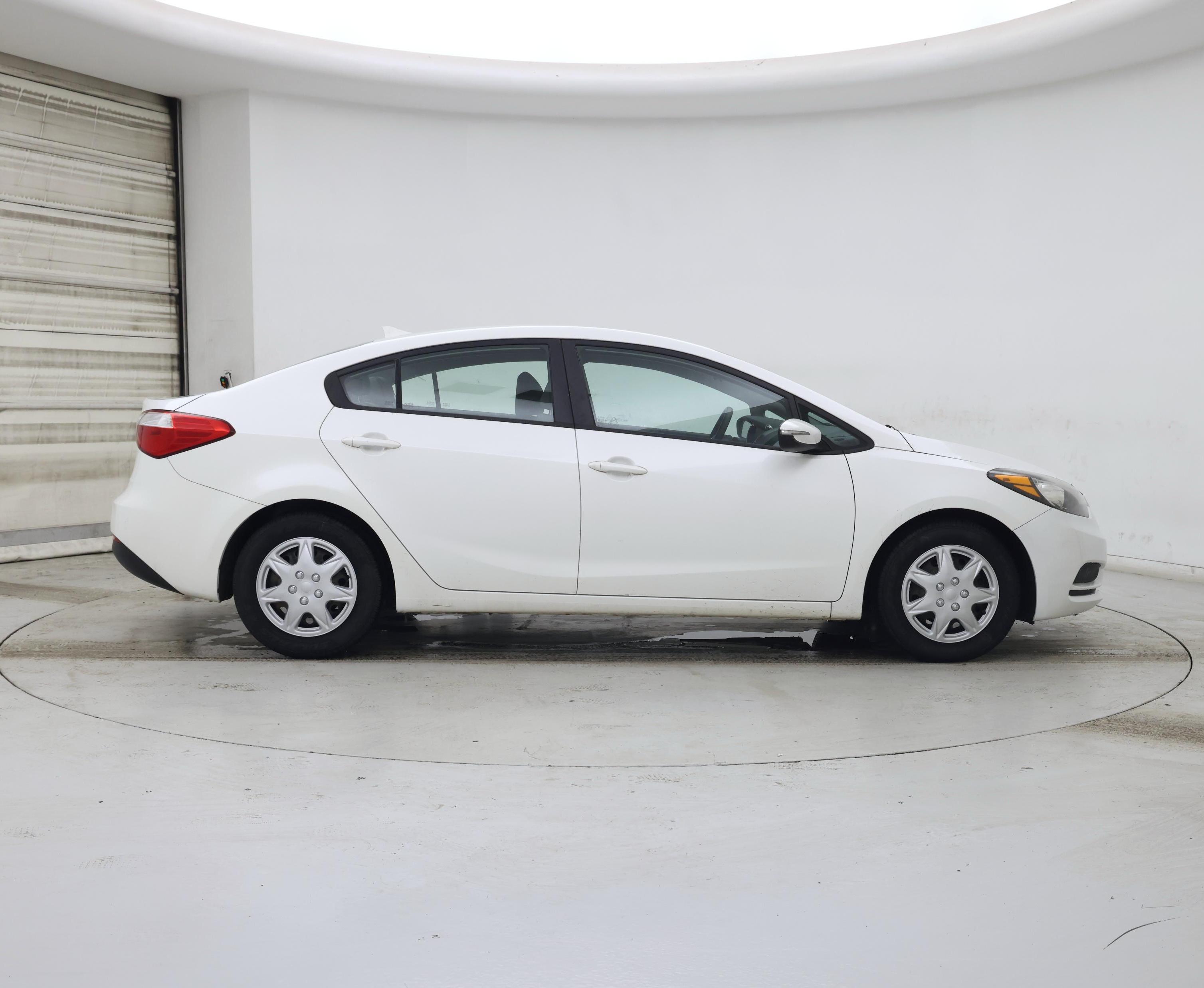 Thumbnail: 2016 Kia Forte - 7