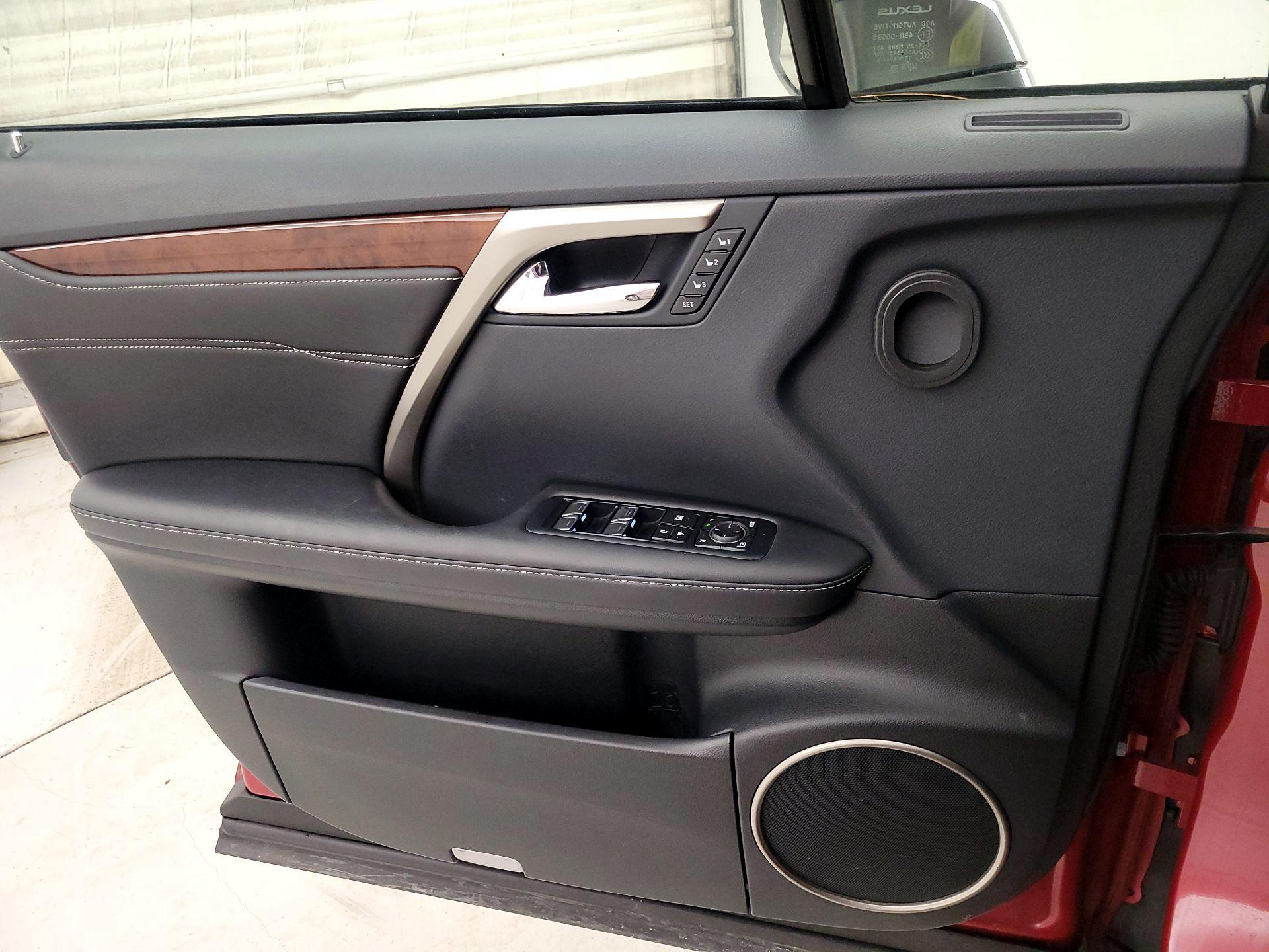 Thumbnail: 2017 Lexus RX - 12