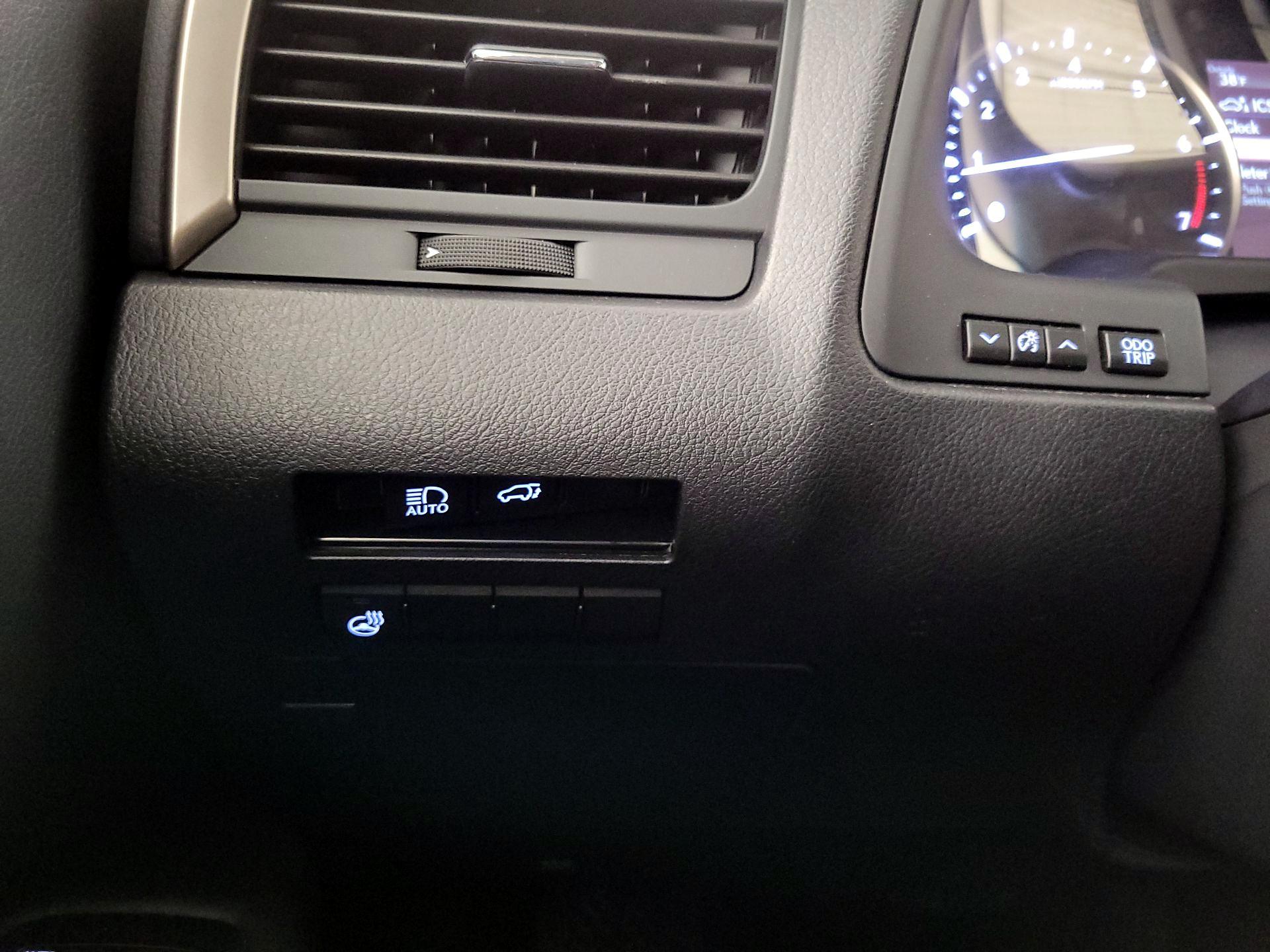 Thumbnail: 2017 Lexus RX - 13