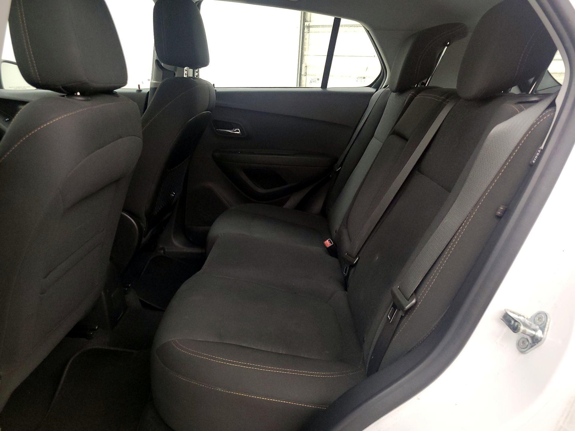 Thumbnail: 2019 Chevrolet Trax - 19