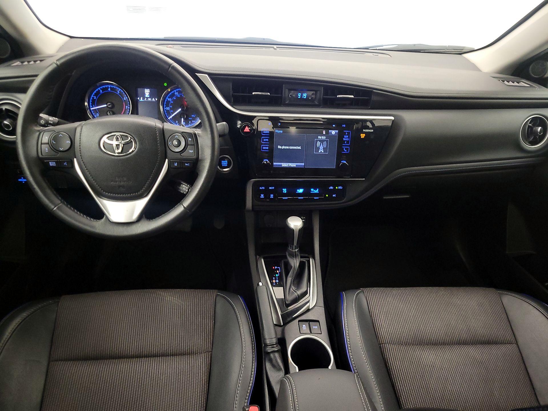 Thumbnail: 2017 Toyota Corolla - 9