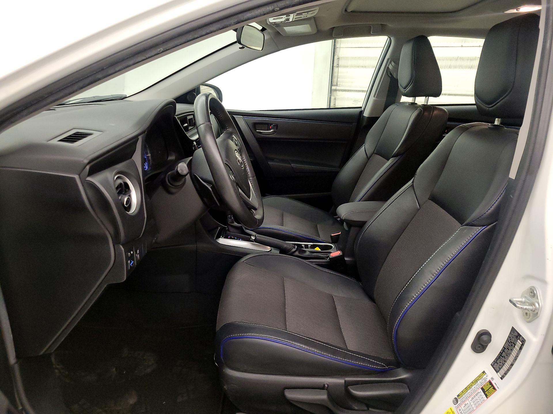 Thumbnail: 2017 Toyota Corolla - 11