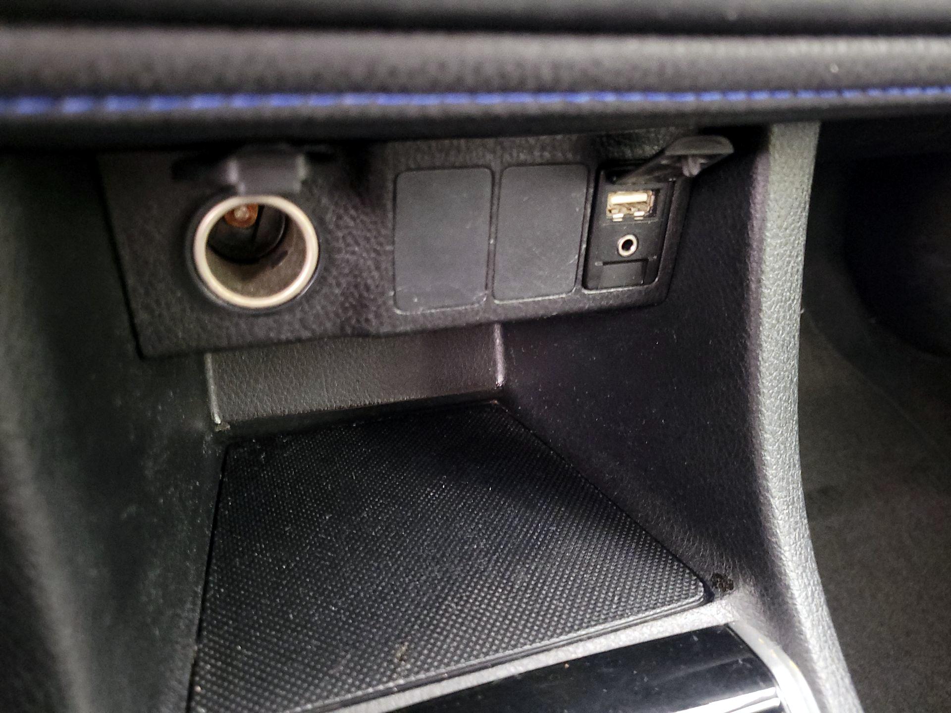 Thumbnail: 2017 Toyota Corolla - 18