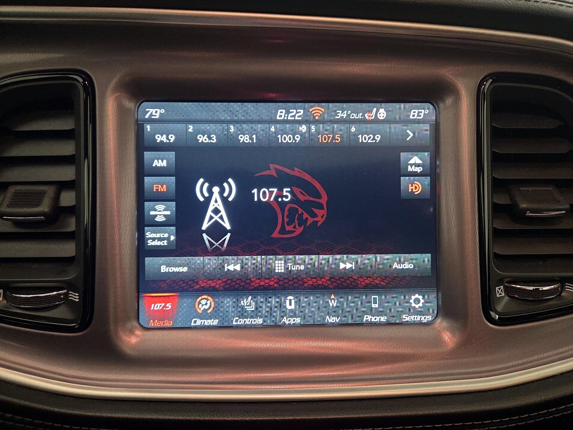 Thumbnail: 2022 Dodge Challenger - 16