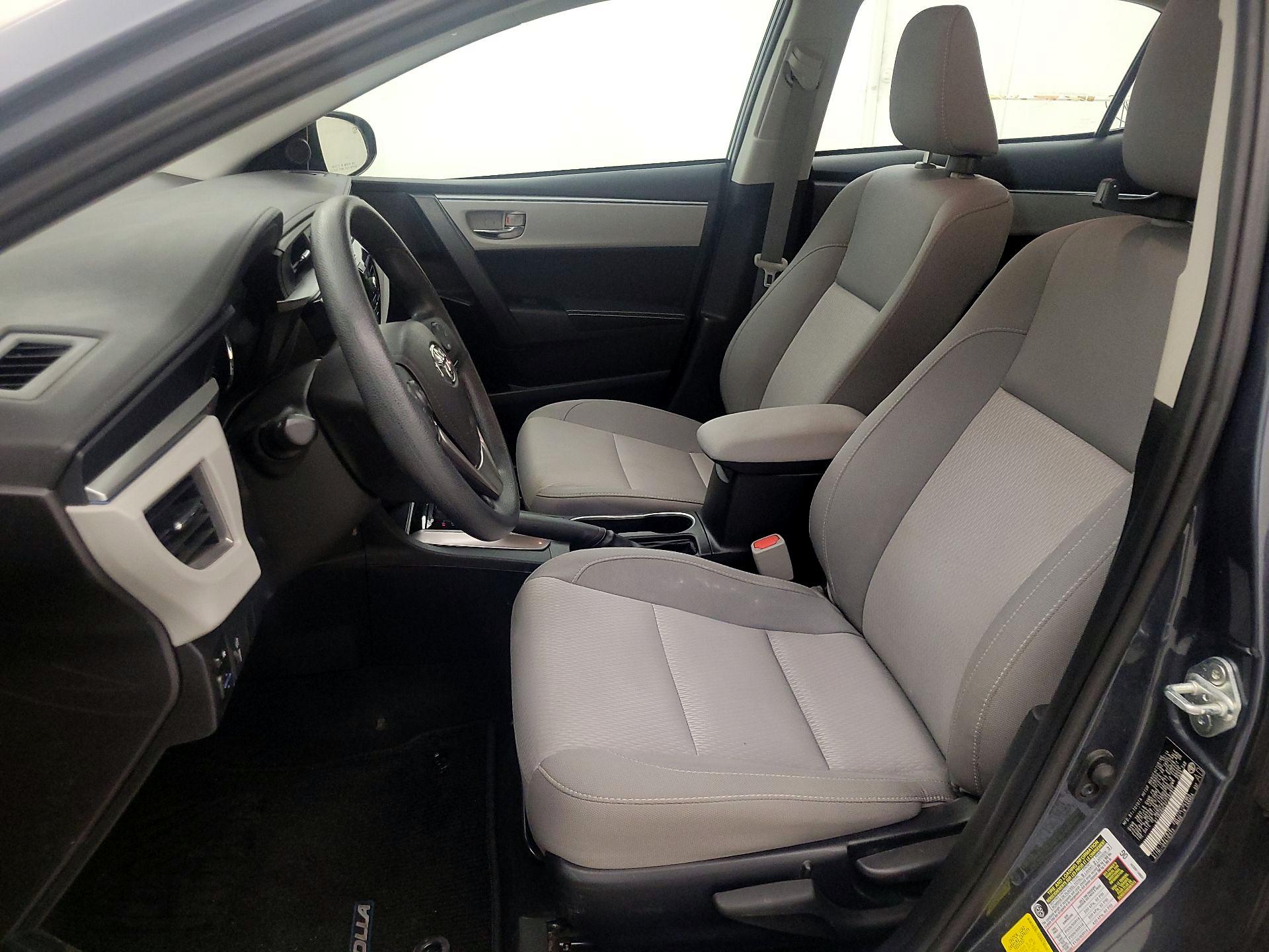 Thumbnail: 2015 Toyota Corolla - 11