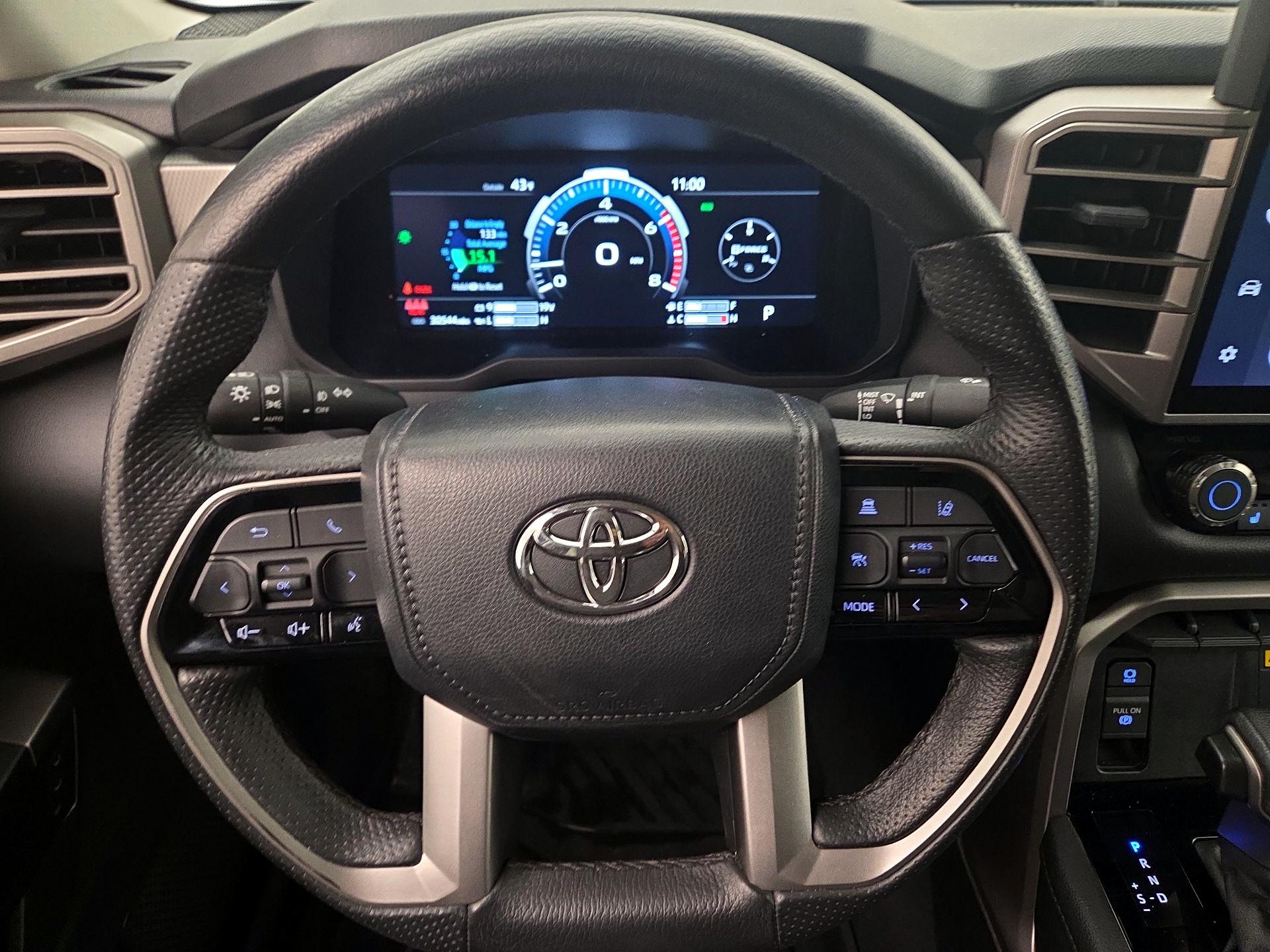 Thumbnail: 2024 Toyota Tundra - 10