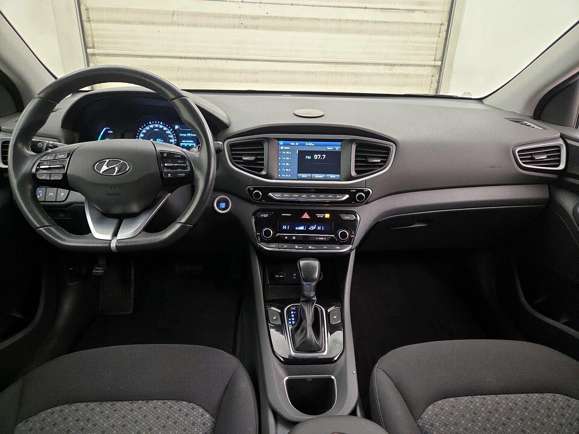 Thumbnail: 2019 Hyundai Ioniq - 9