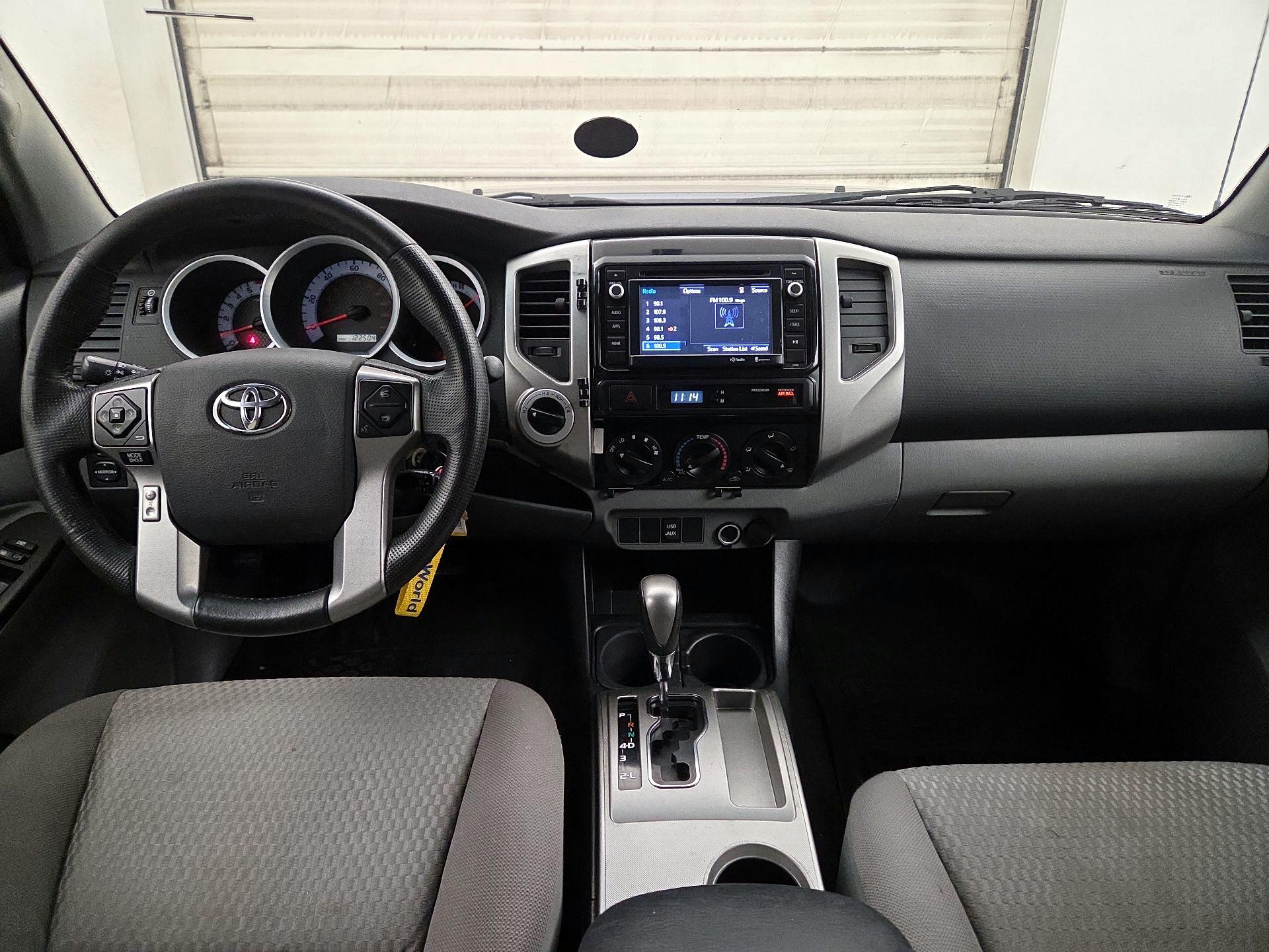 Thumbnail: 2014 Toyota Tacoma - 9