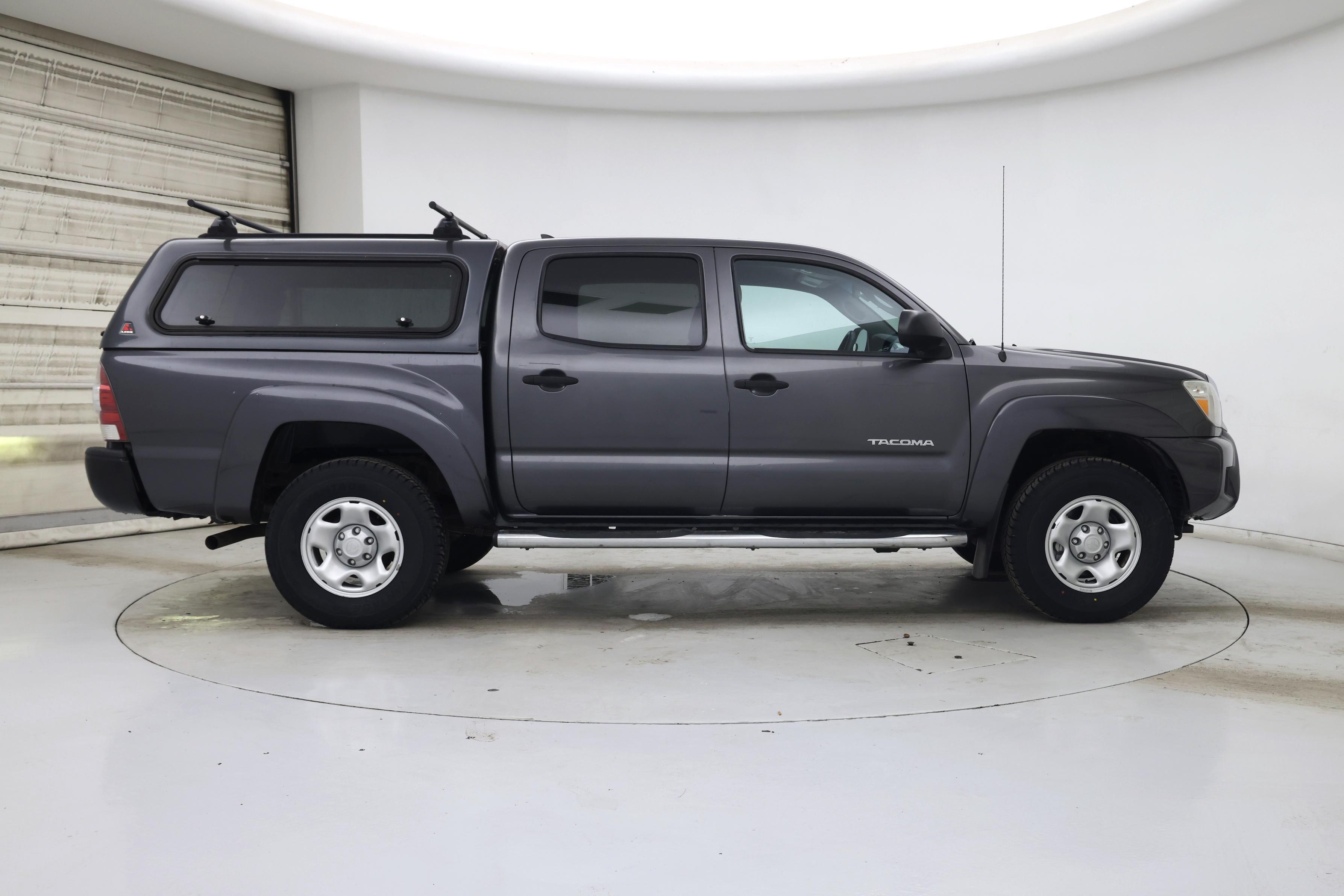 Thumbnail: 2014 Toyota Tacoma - 7