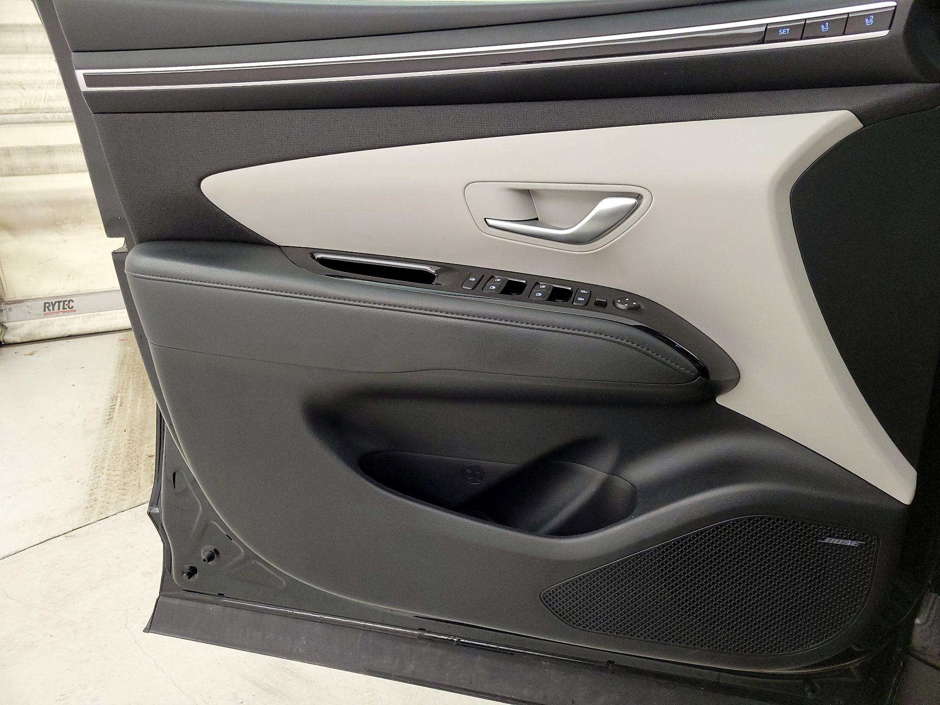 Thumbnail: 2023 Hyundai Tucson - 12