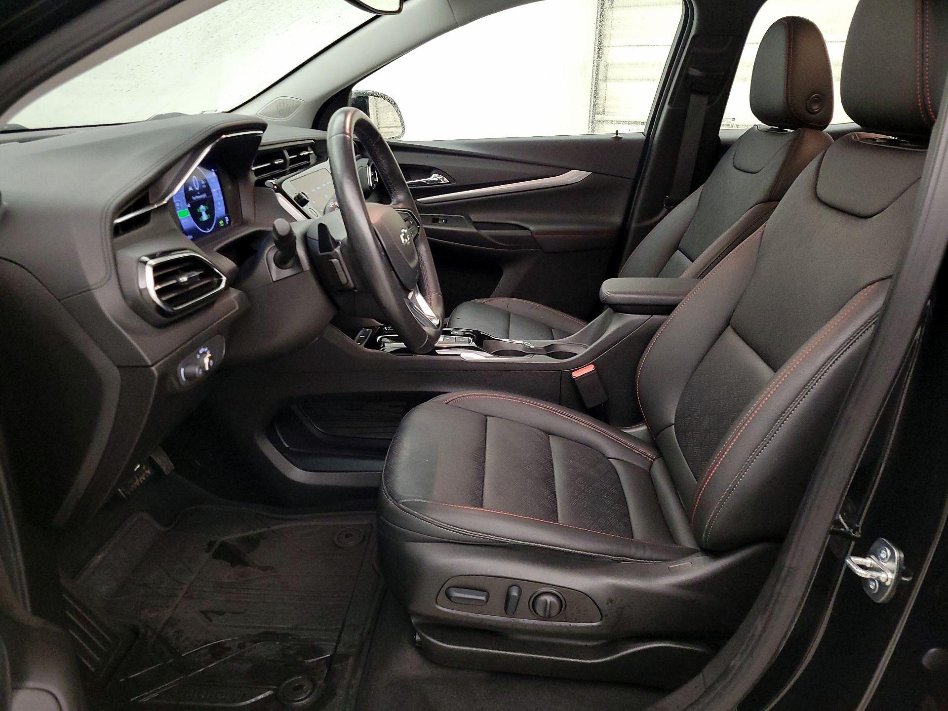 Thumbnail: 2023 Chevrolet Bolt EUV - 11