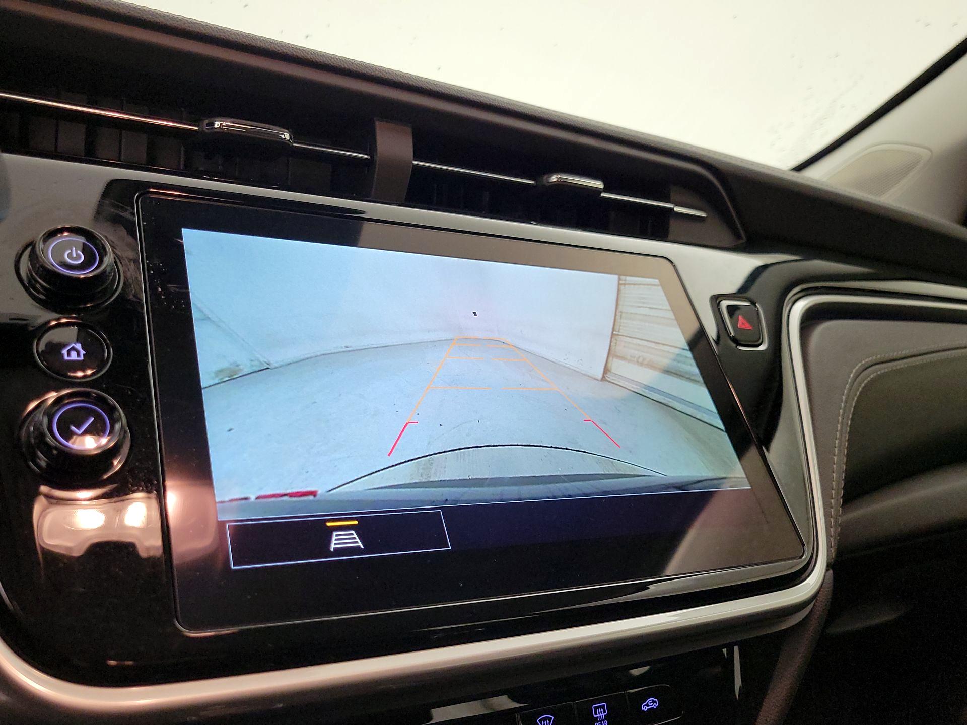 Thumbnail: 2023 Chevrolet Bolt EUV - 14