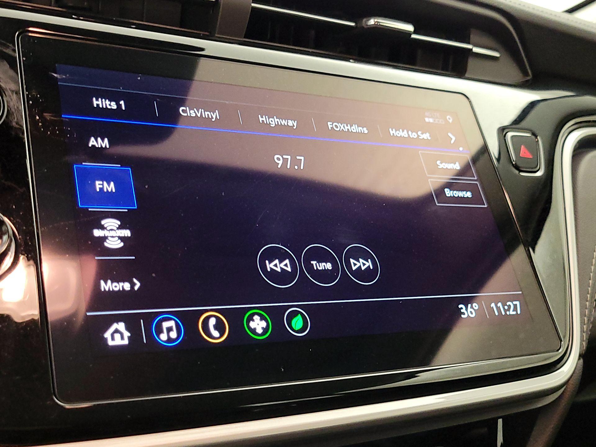 Thumbnail: 2023 Chevrolet Bolt EUV - 15