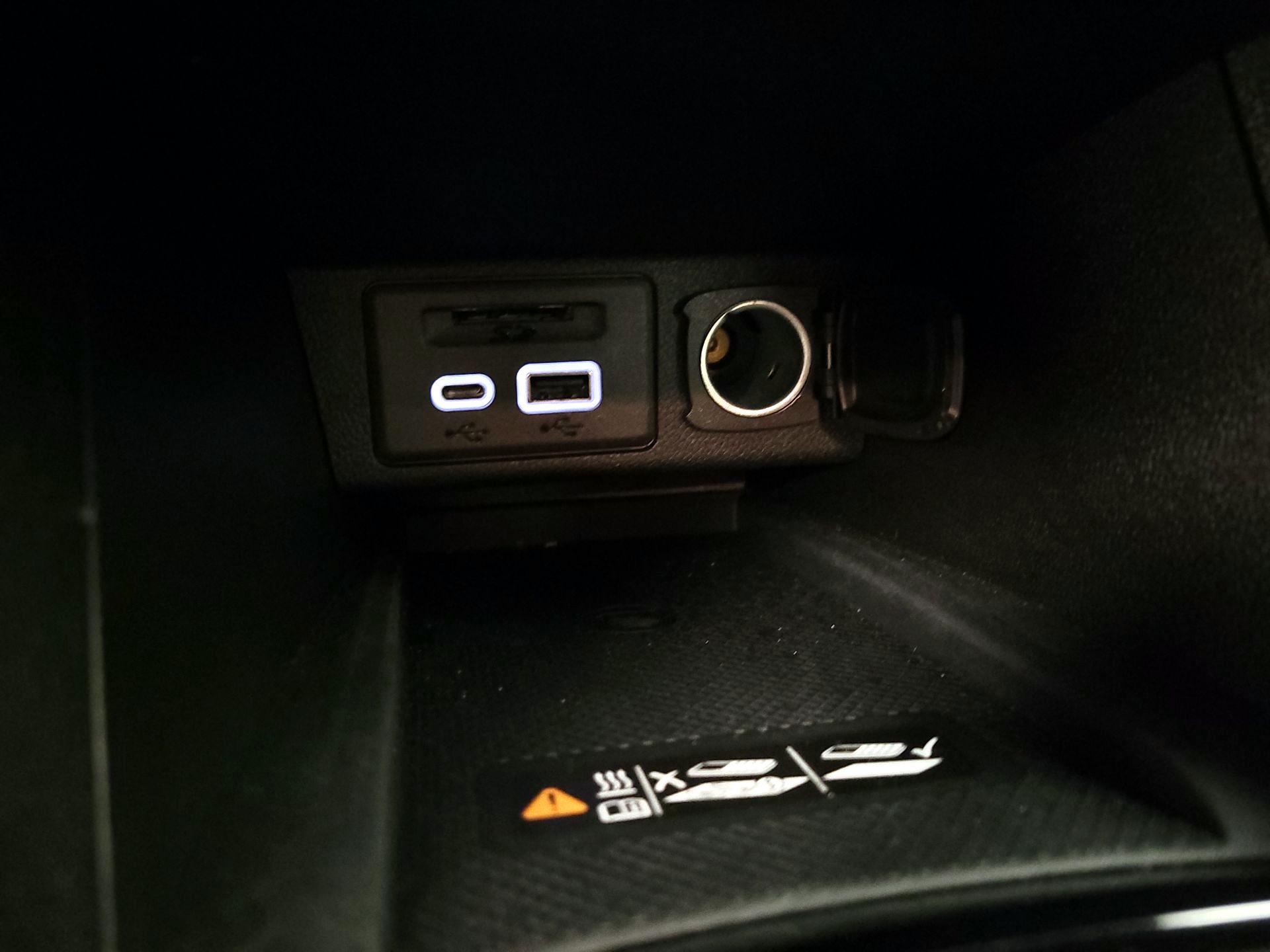 Thumbnail: 2023 Chevrolet Bolt EUV - 18