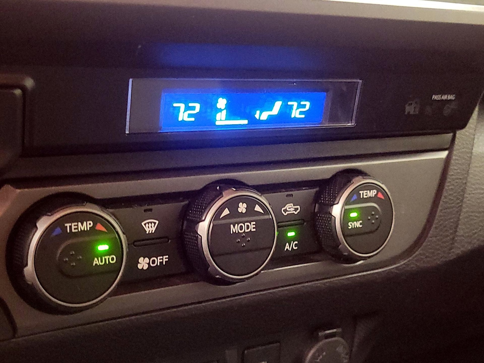 2021 Toyota Tacoma TRD Off Road - Photo 17