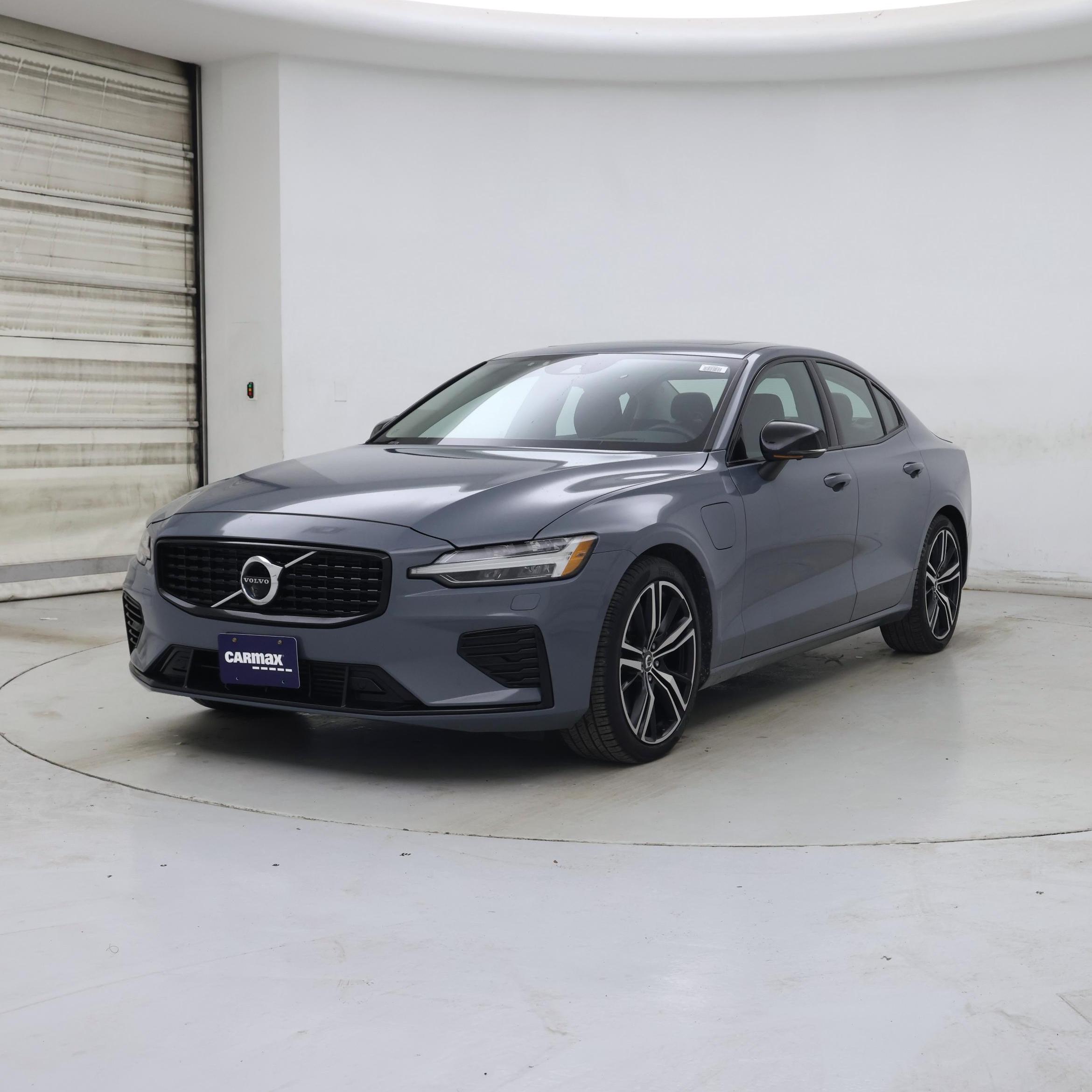 Thumbnail: 2022 Volvo S60 - 4