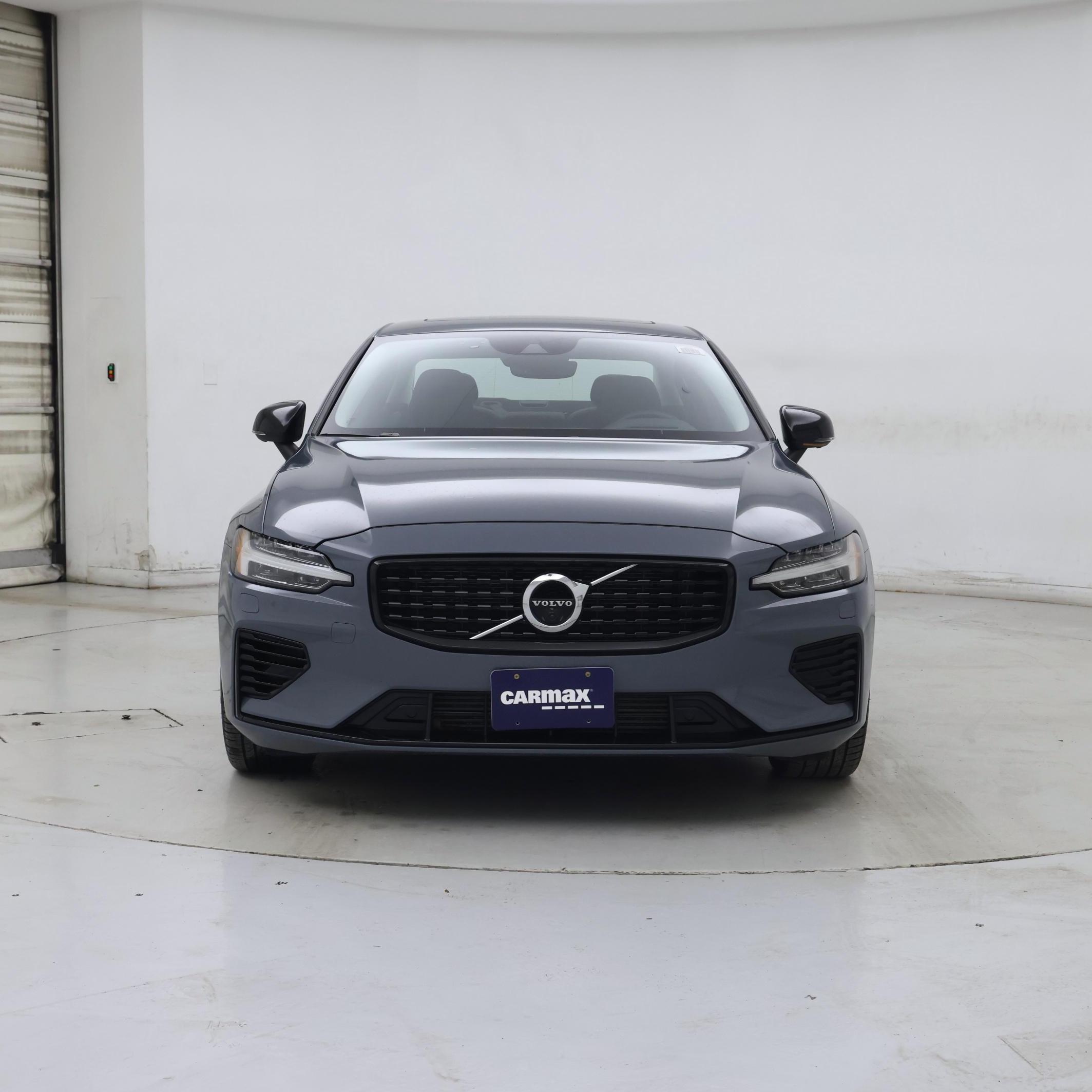Thumbnail: 2022 Volvo S60 - 5