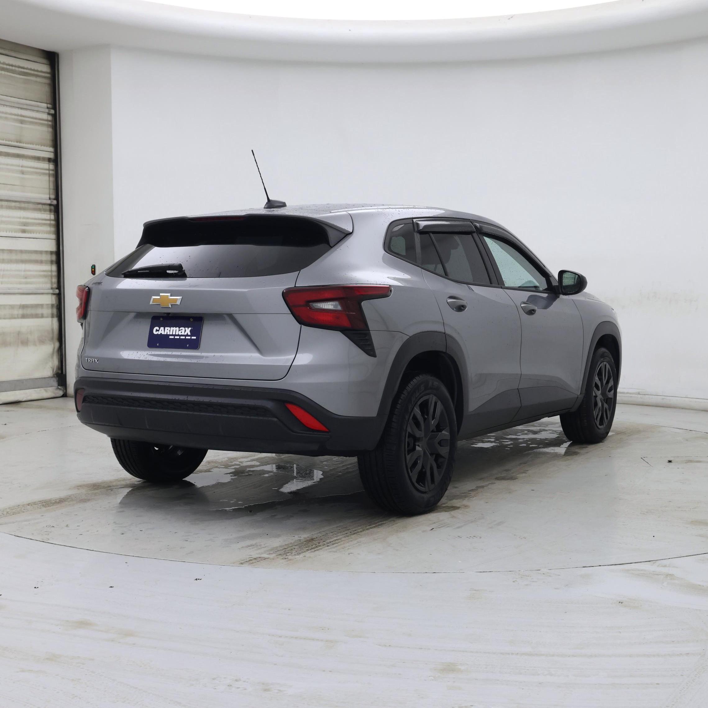 Thumbnail: 2024 Chevrolet Trax - 8