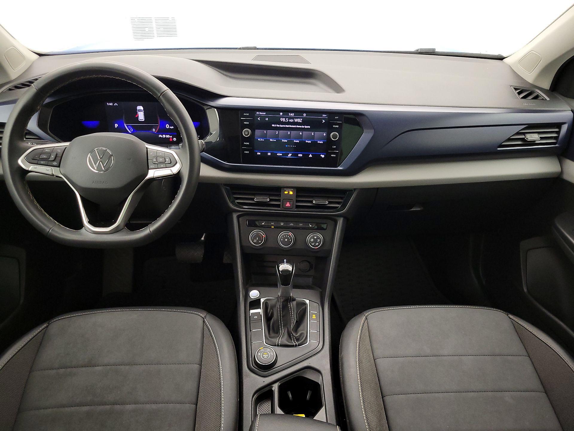 Thumbnail: 2022 Volkswagen Taos - 9