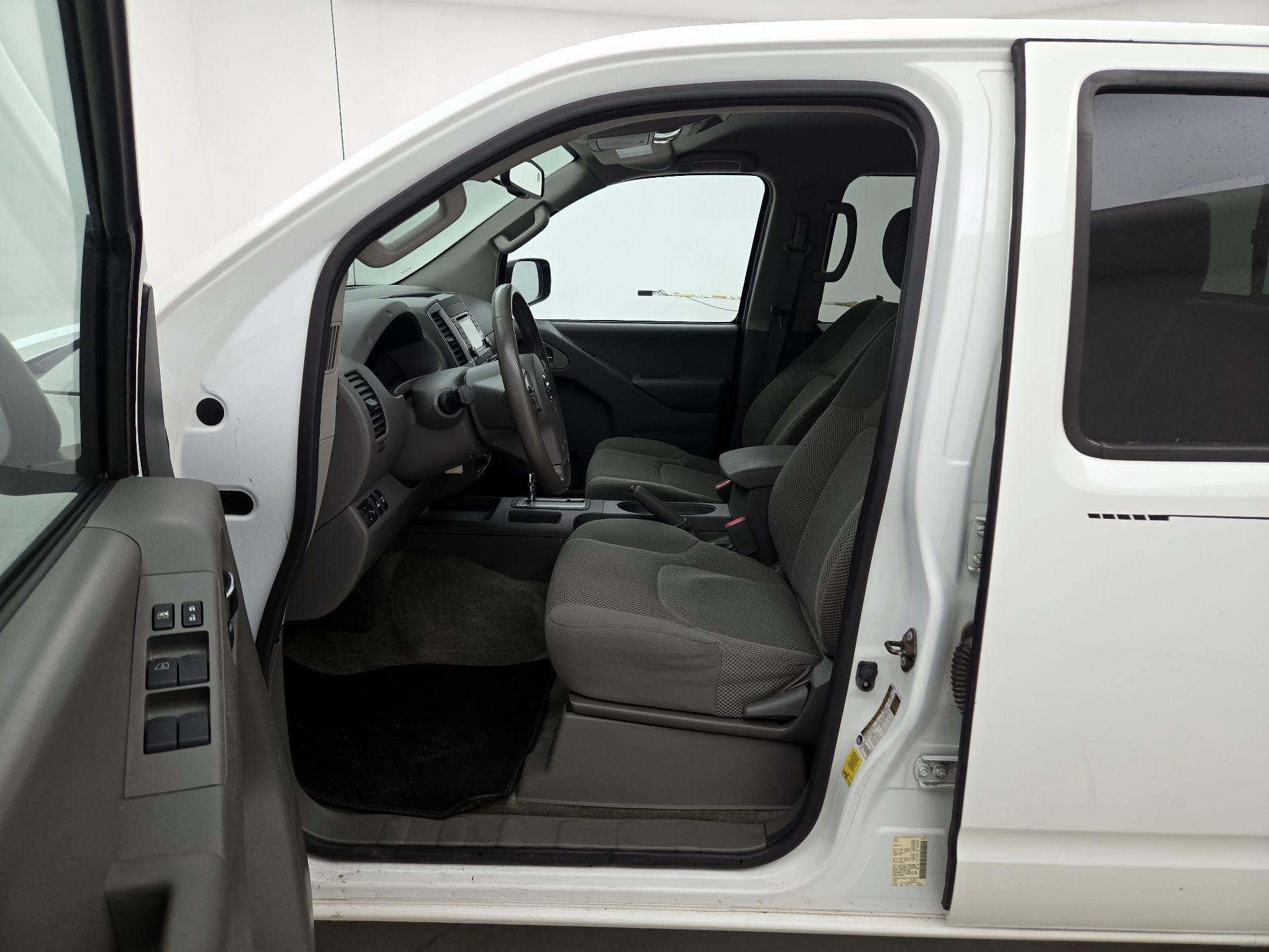 Thumbnail: 2016 Nissan Frontier - 11