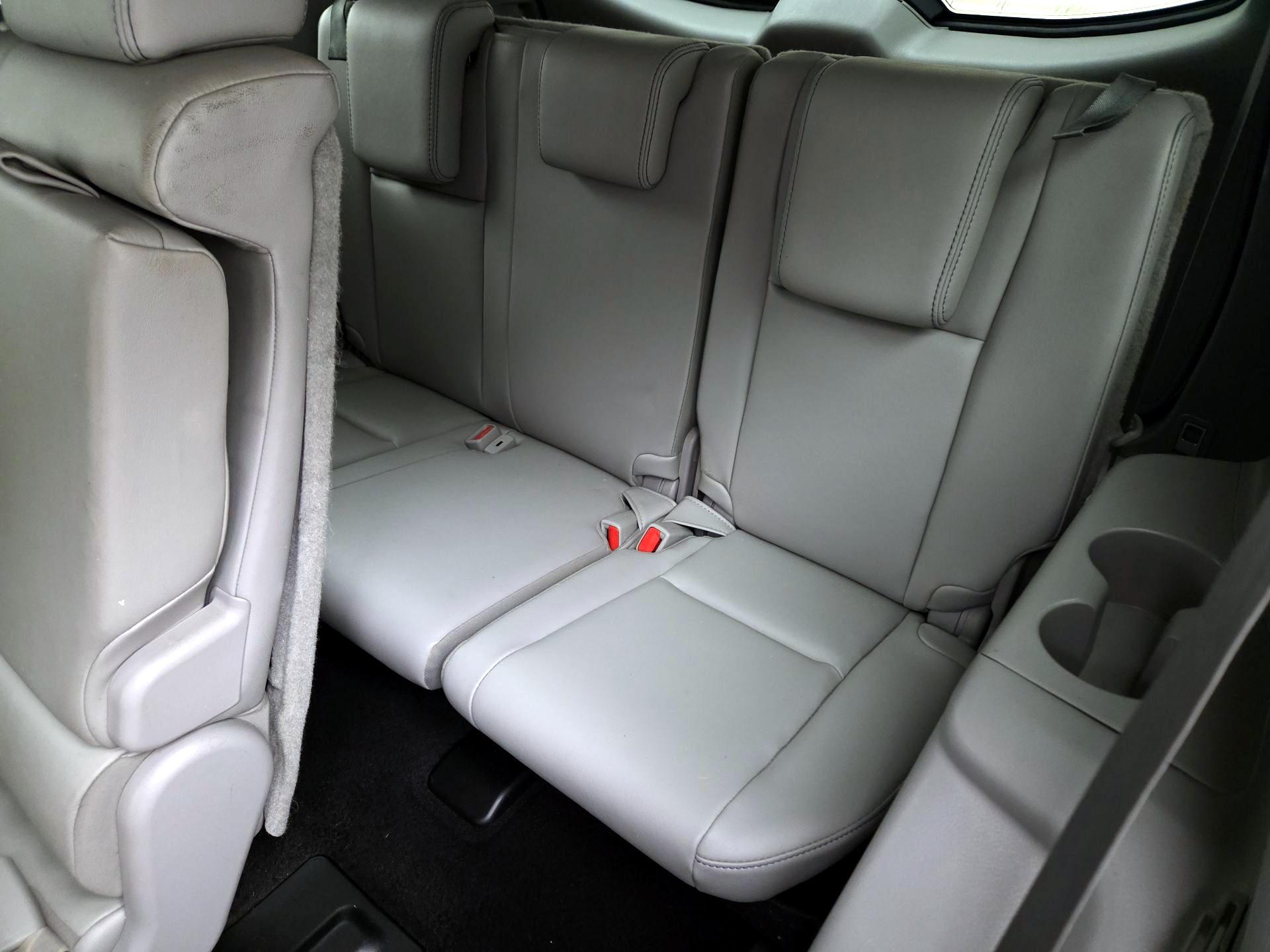 Thumbnail: 2018 Toyota Highlander - 20