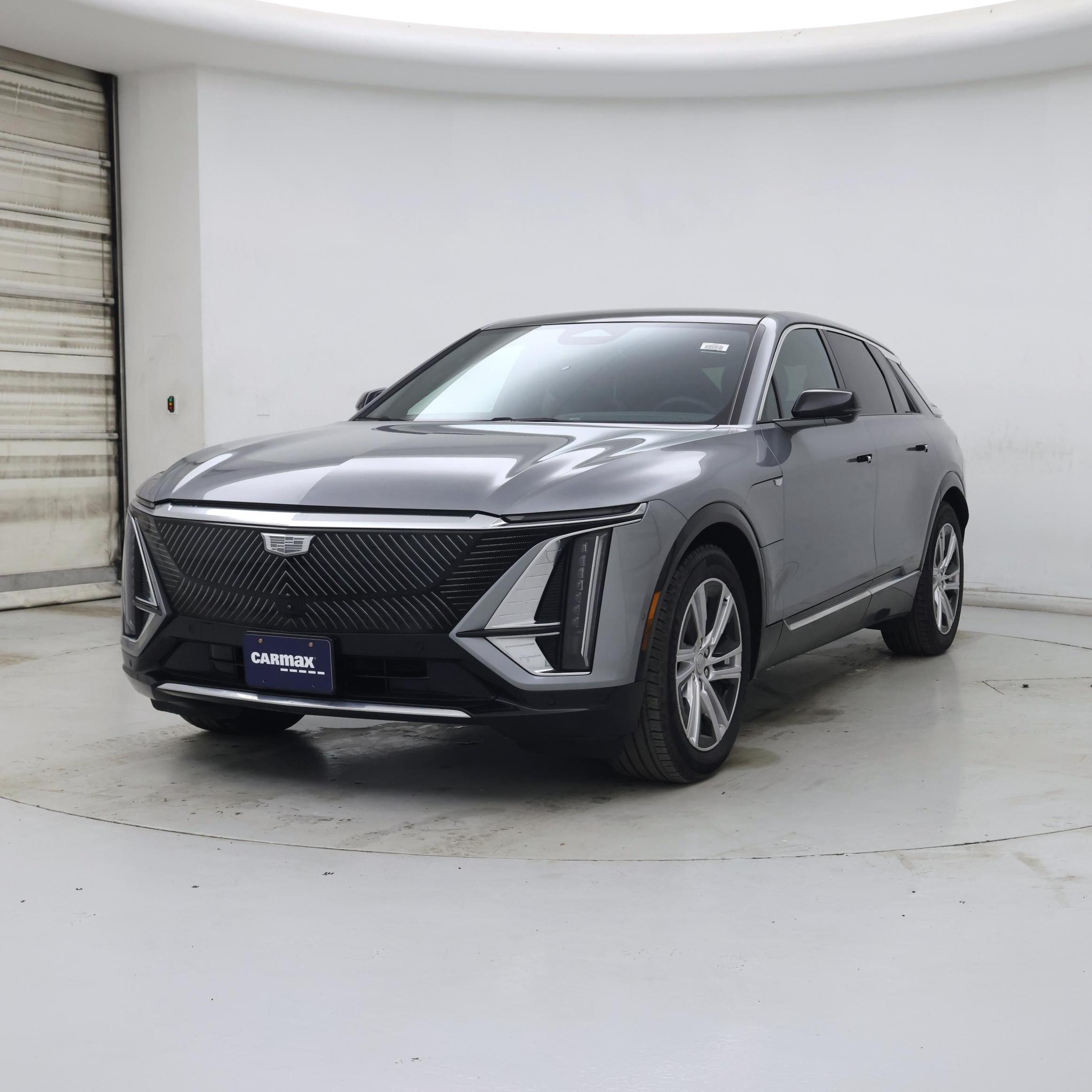 Thumbnail: 2024 Cadillac Lyriq - 4