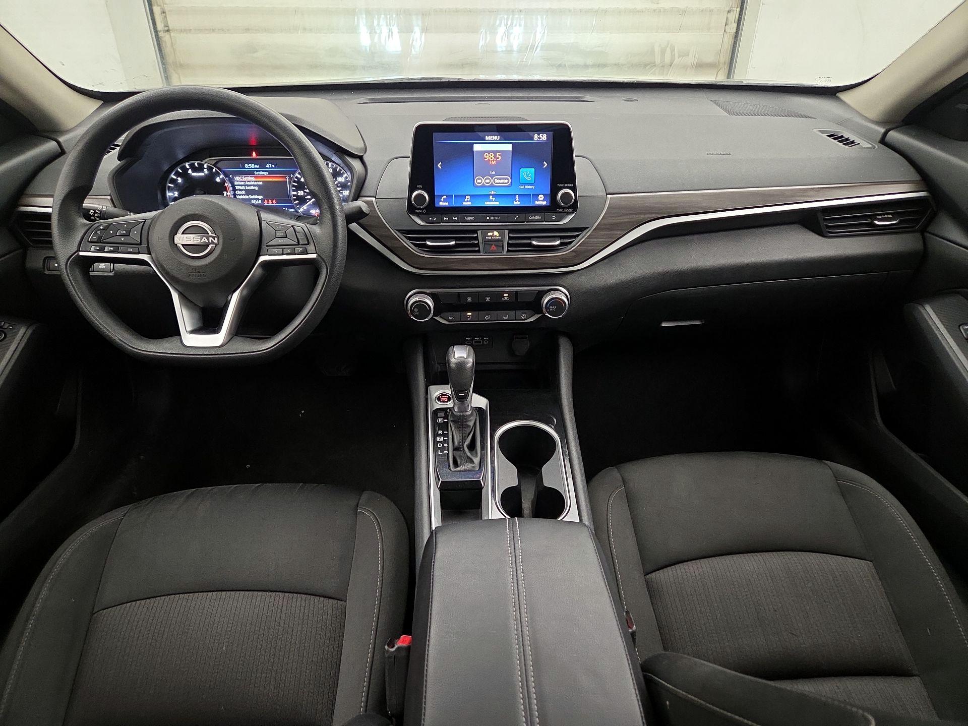 Thumbnail: 2024 Nissan Altima - 9