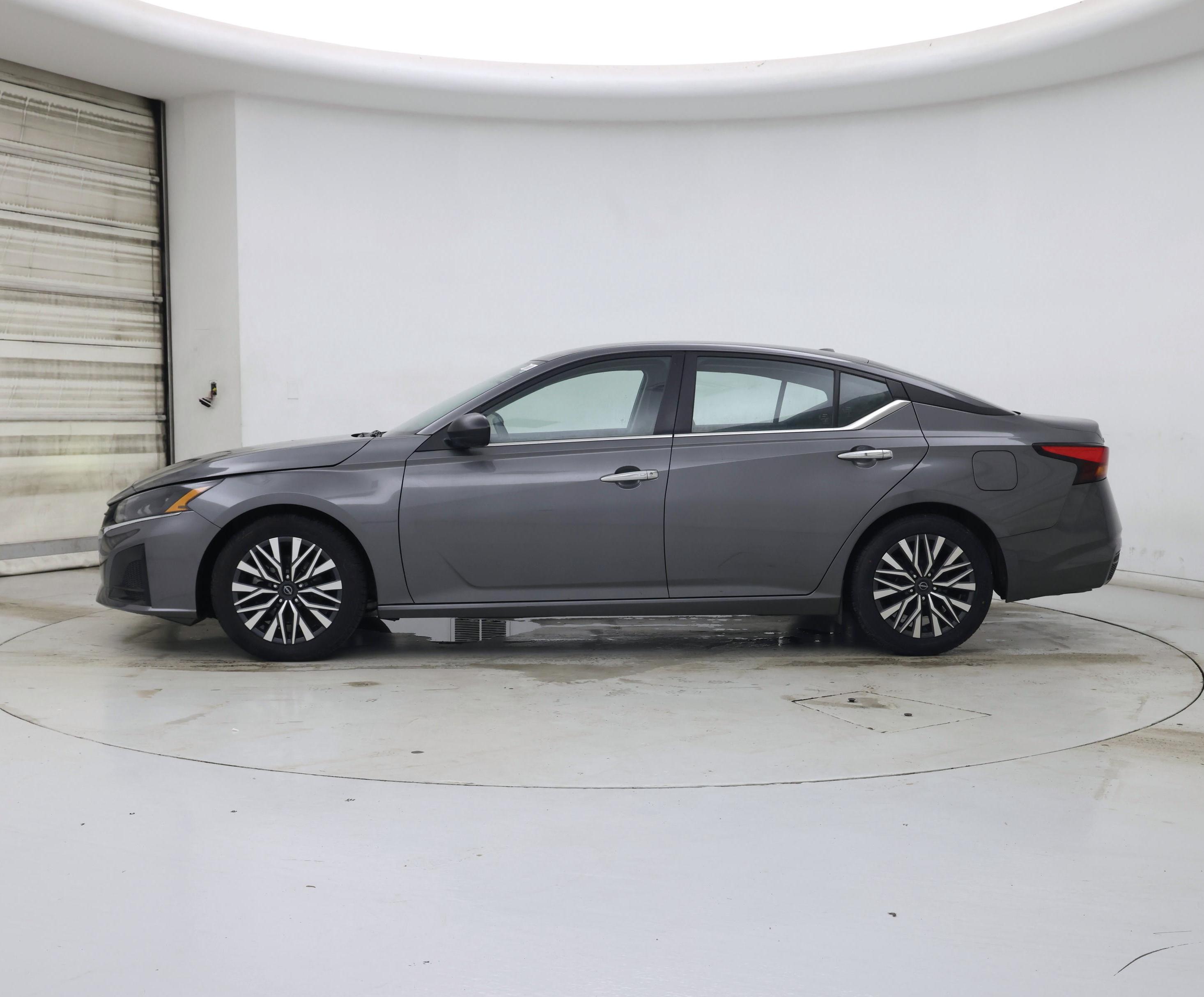 Thumbnail: 2024 Nissan Altima - 3