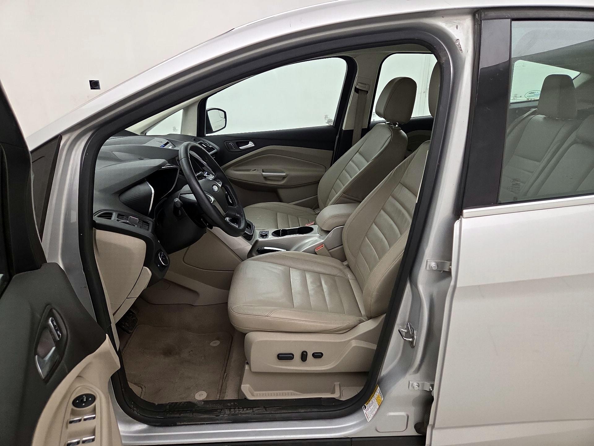 Thumbnail: 2015 Ford C-Max - 11