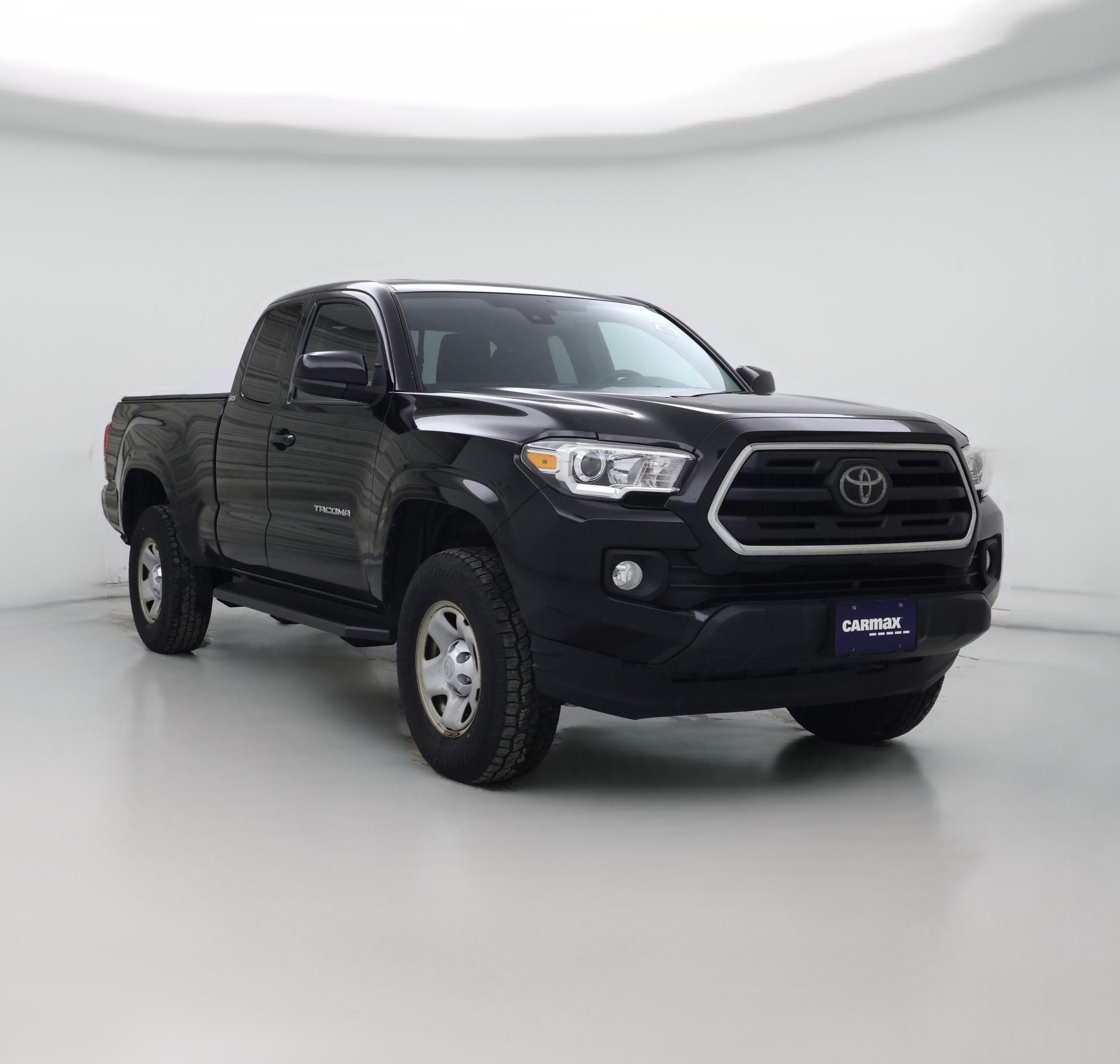 Thumbnail: 2018 Toyota Tacoma - 1