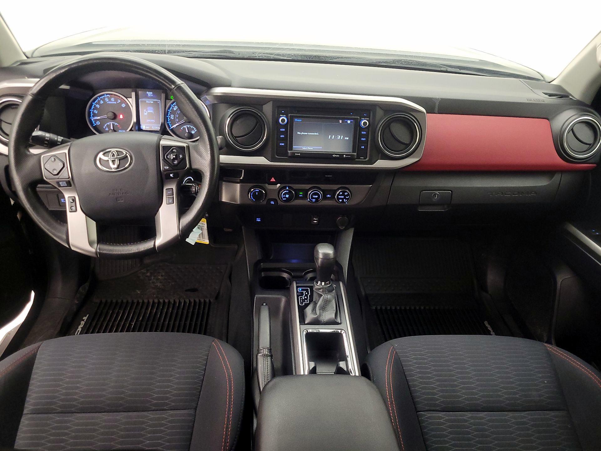 Thumbnail: 2018 Toyota Tacoma - 9