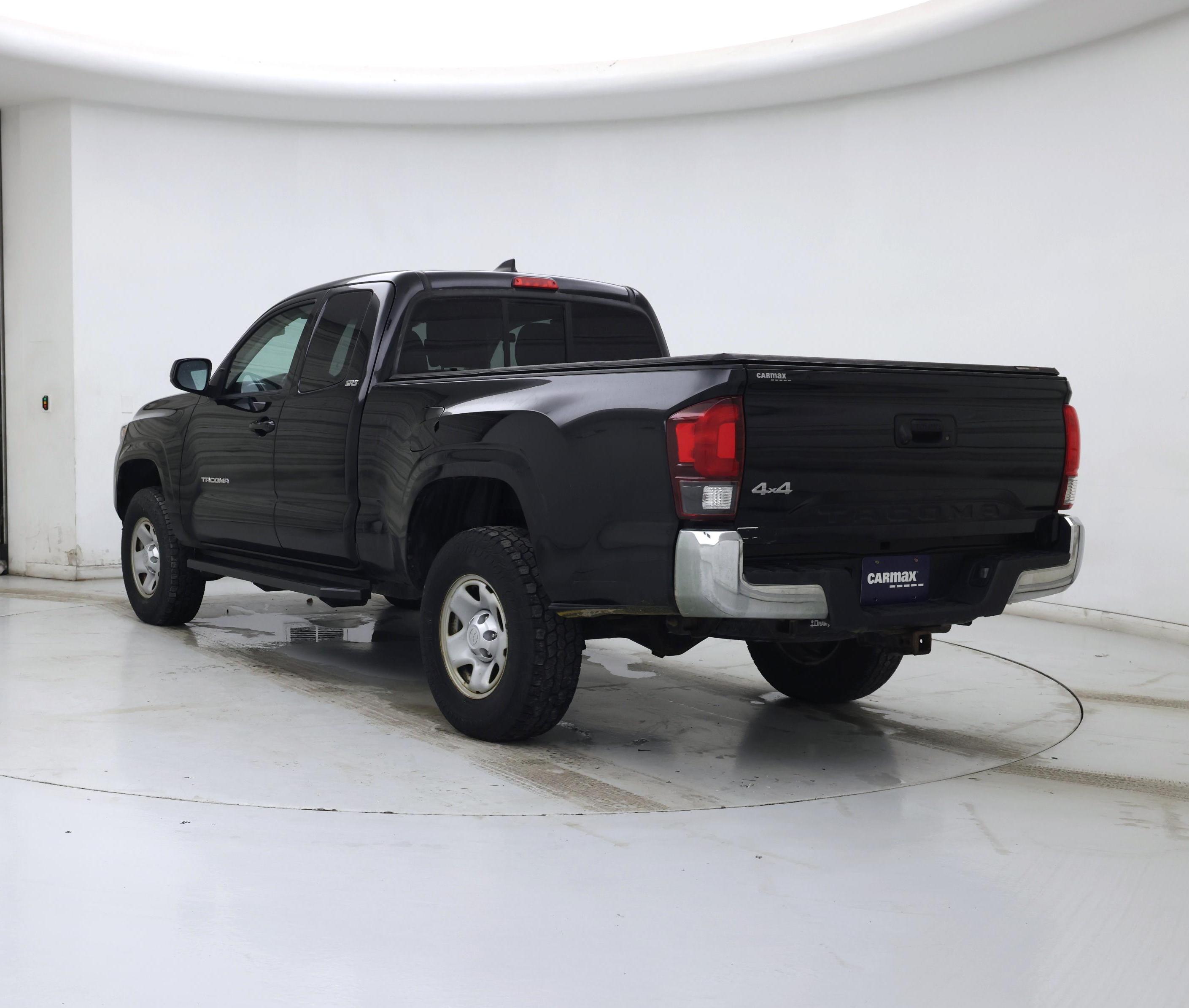 Thumbnail: 2018 Toyota Tacoma - 2
