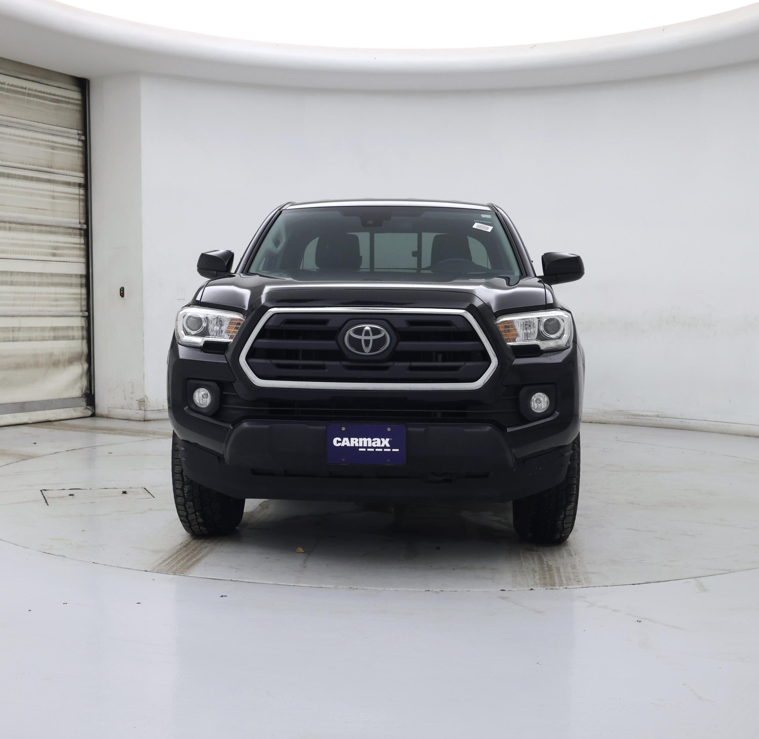 Thumbnail: 2018 Toyota Tacoma - 5