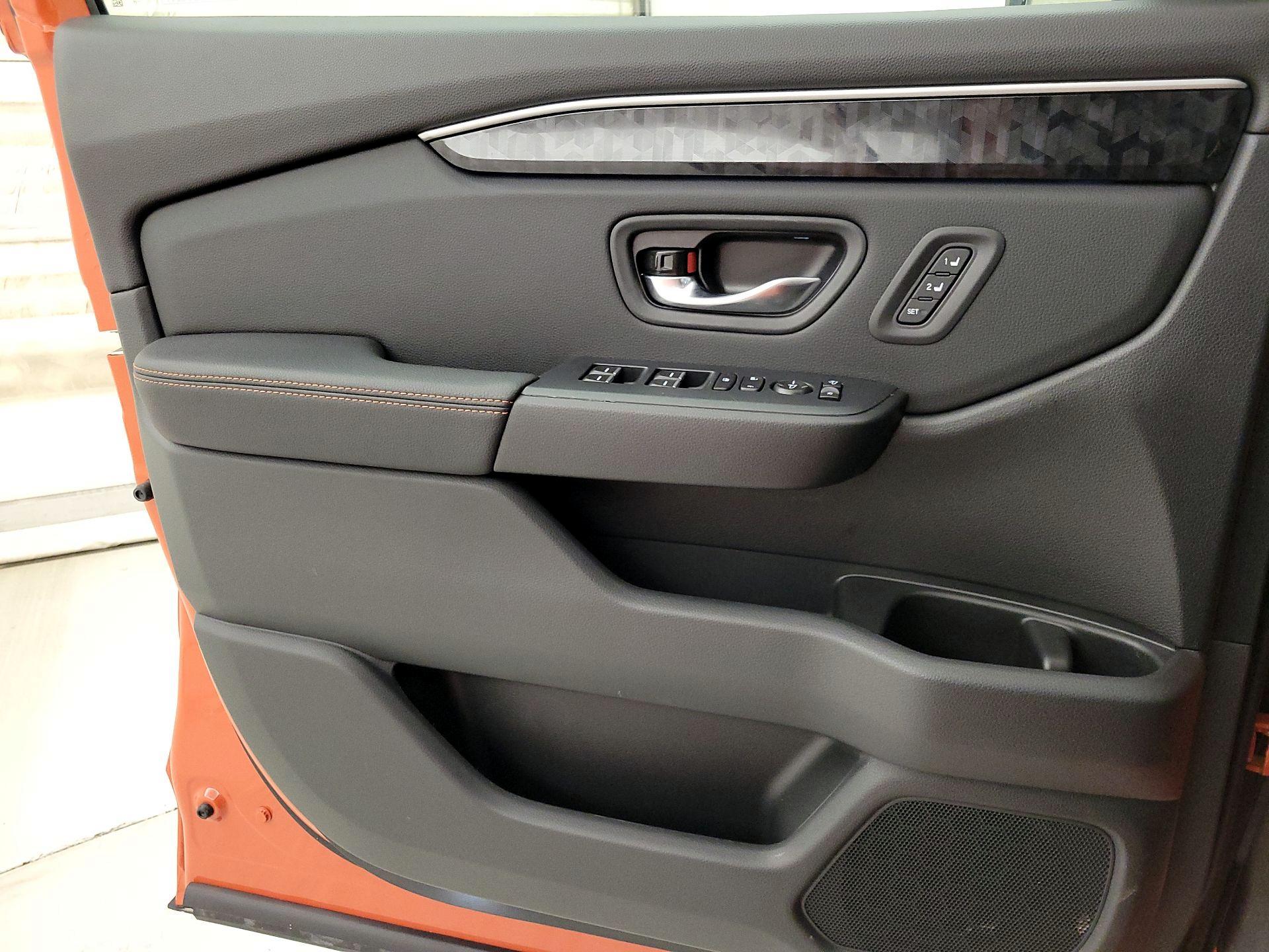 Thumbnail: 2026 Honda Passport - 12