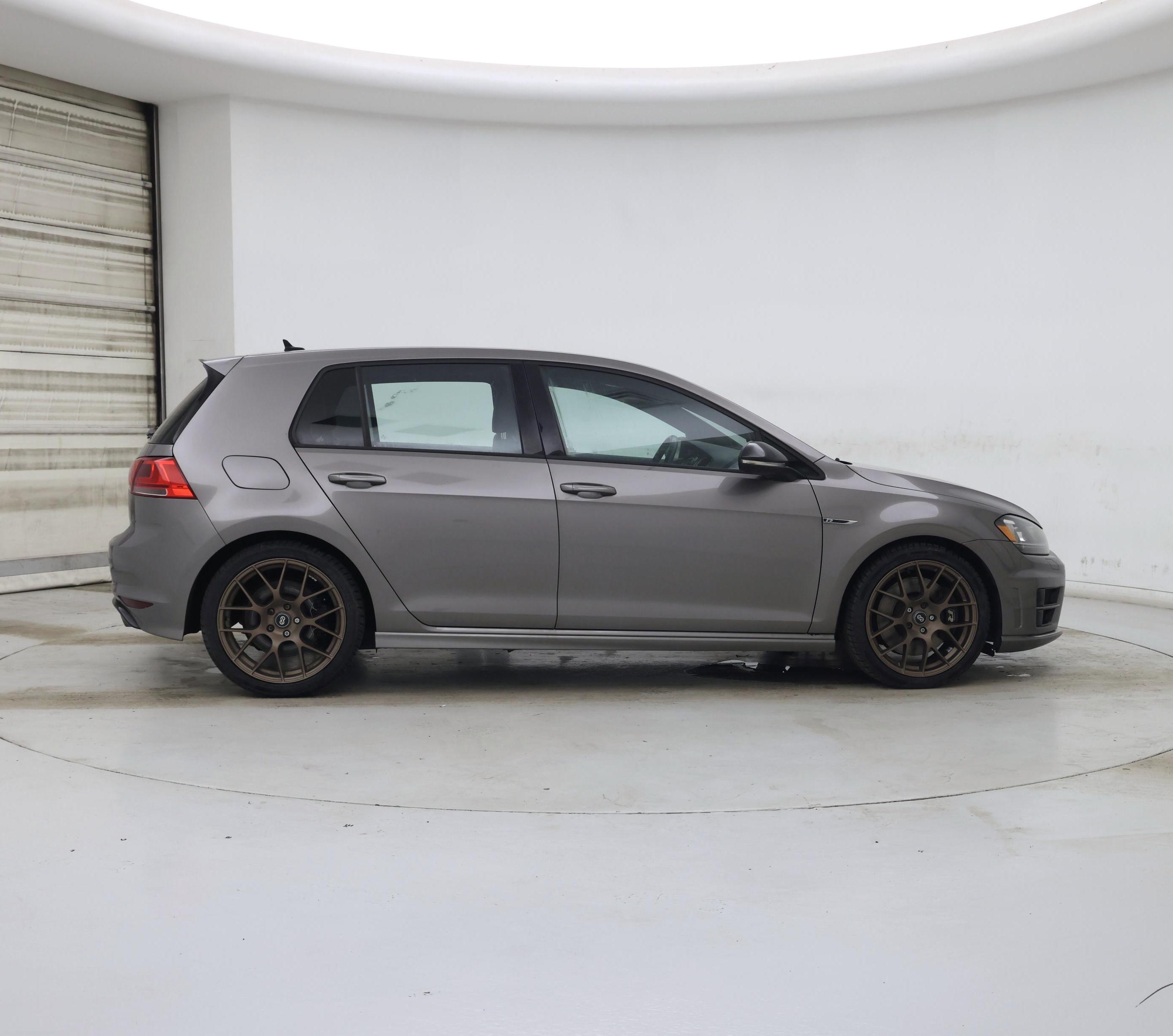 Thumbnail: 2016 Volkswagen Golf - 7