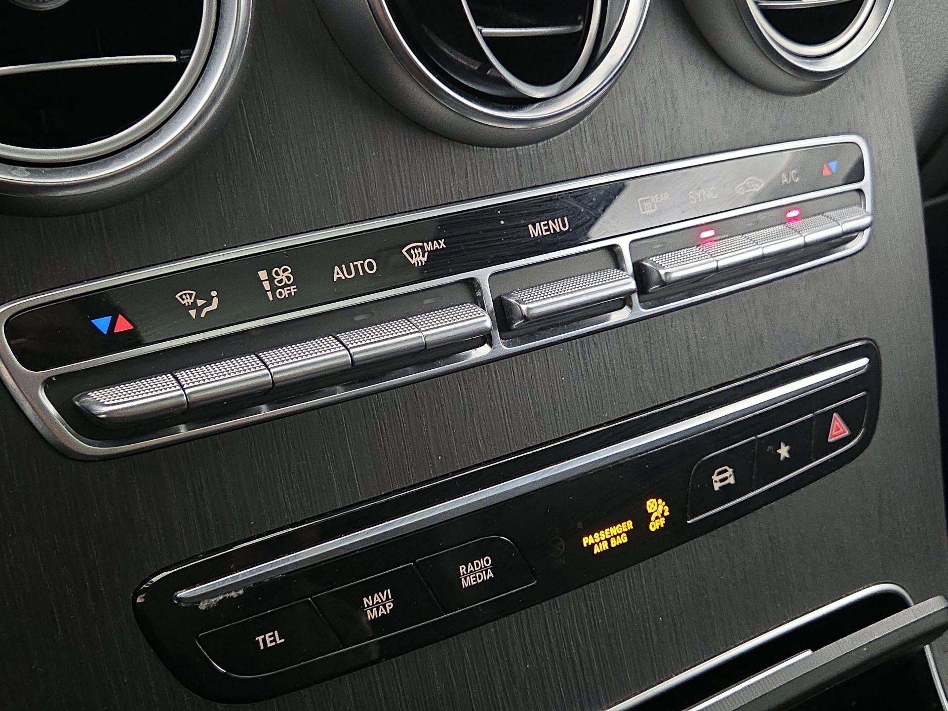 Thumbnail: 2021 Mercedes-Benz GLC - 17