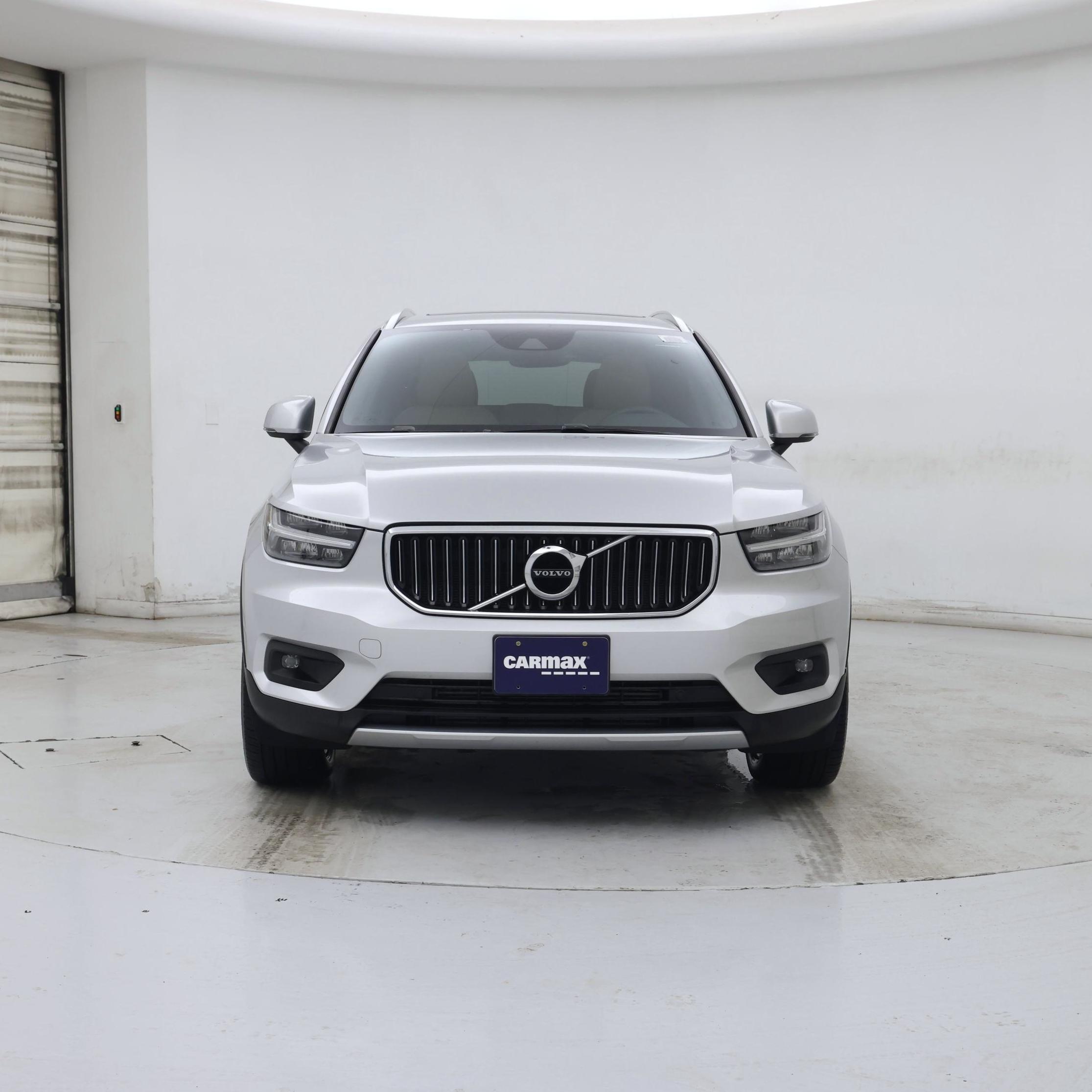 Thumbnail: 2019 Volvo XC40 - 5