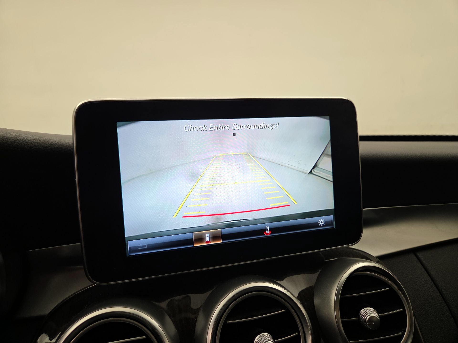 Thumbnail: 2018 Mercedes-Benz C-Class - 15