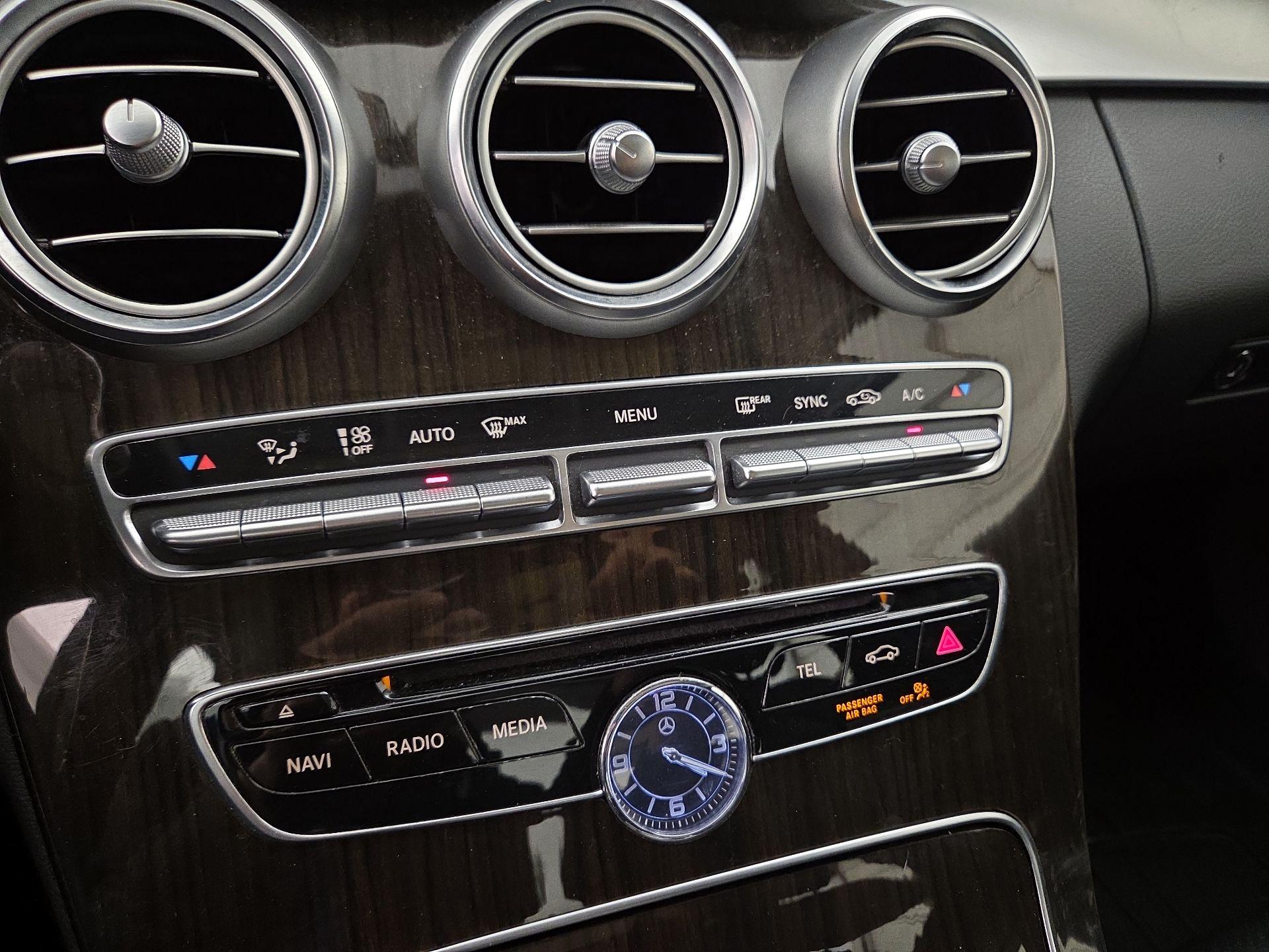 Thumbnail: 2018 Mercedes-Benz C-Class - 17