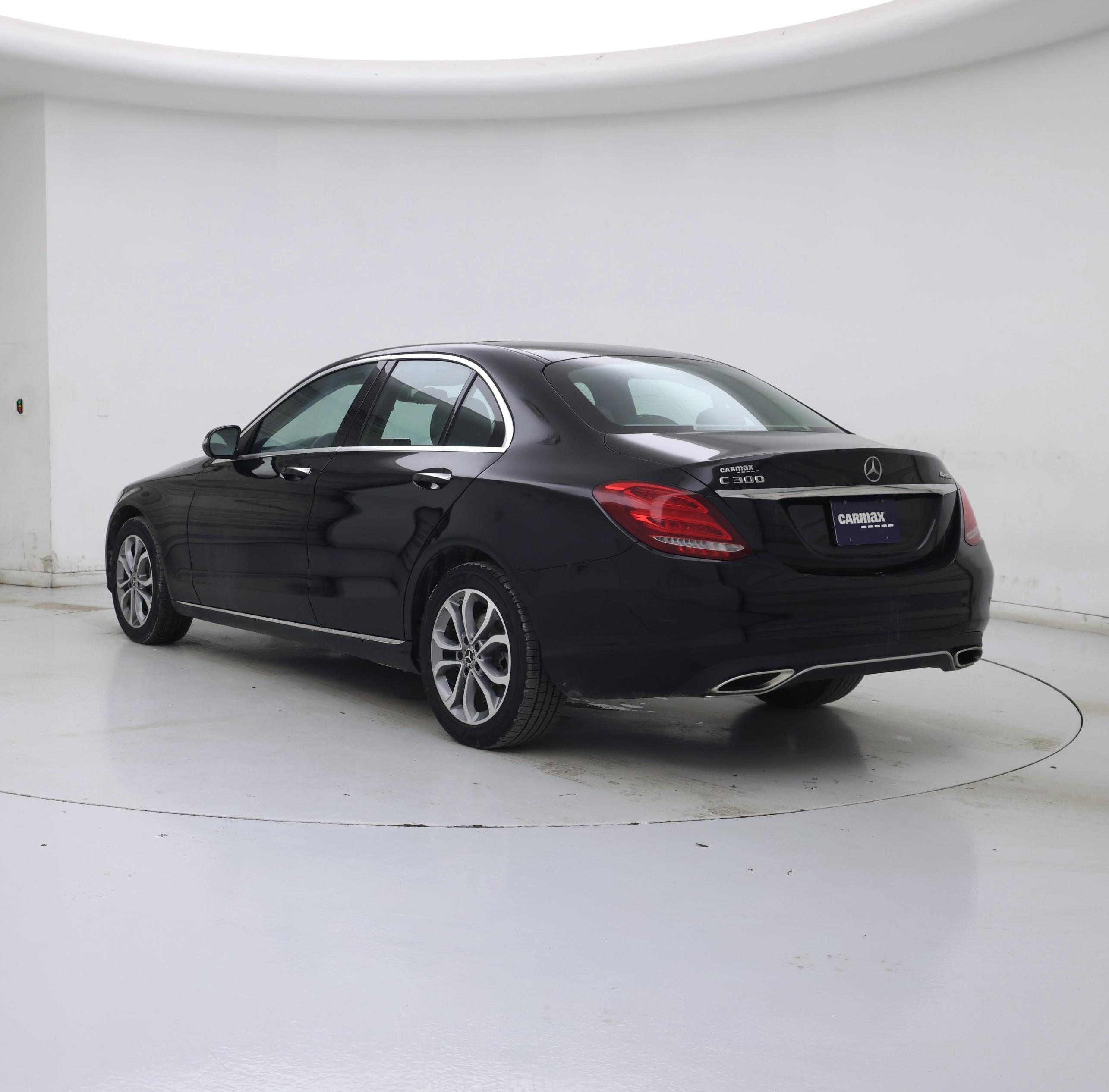 Thumbnail: 2018 Mercedes-Benz C-Class - 2