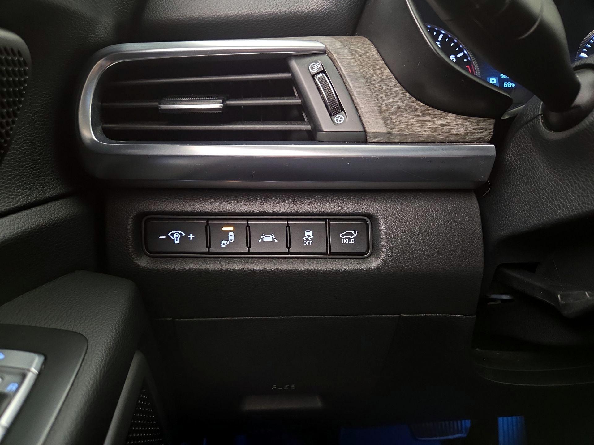 Thumbnail: 2021 Kia Telluride - 13