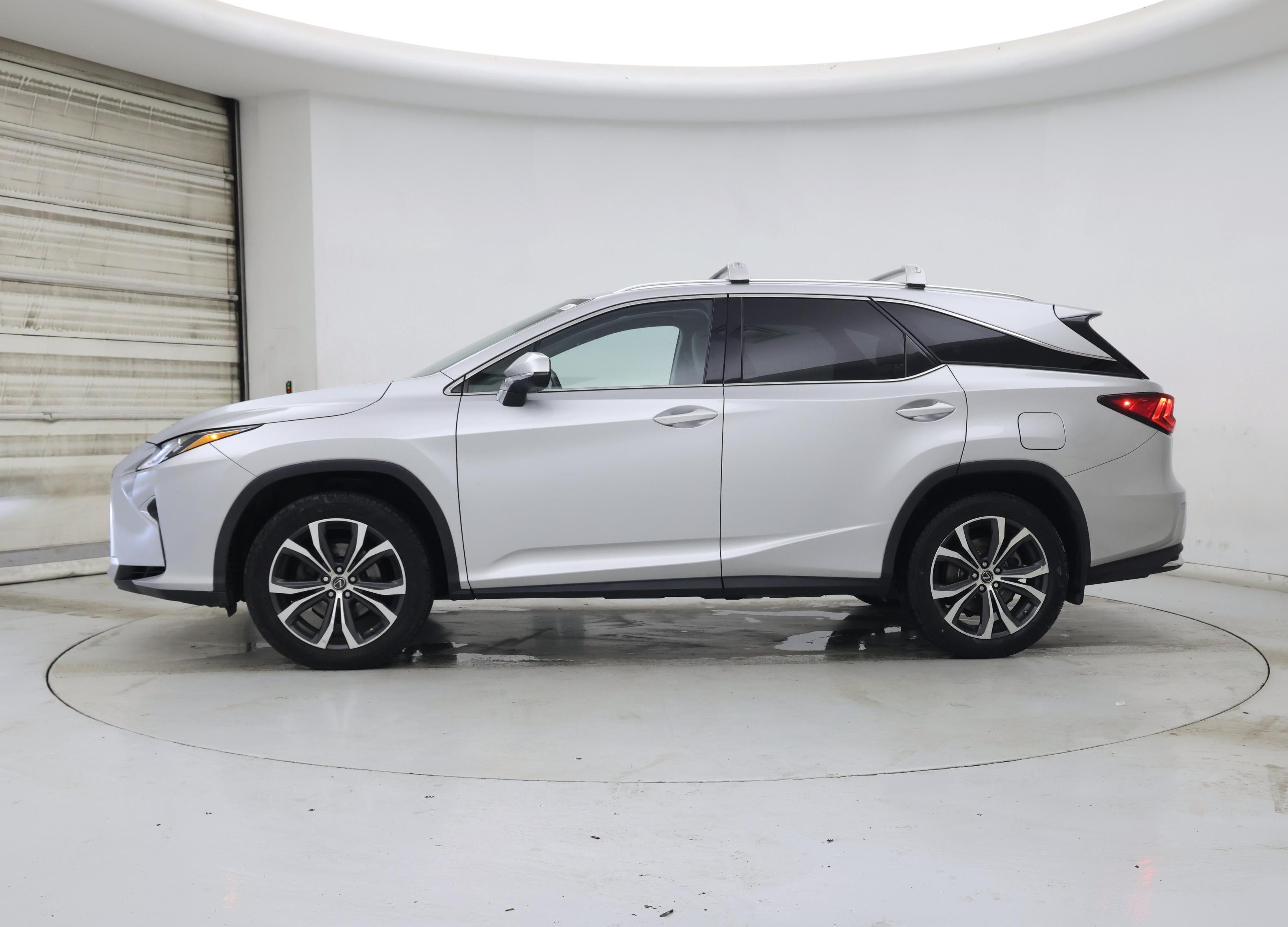 Thumbnail: 2019 Lexus RX - 3