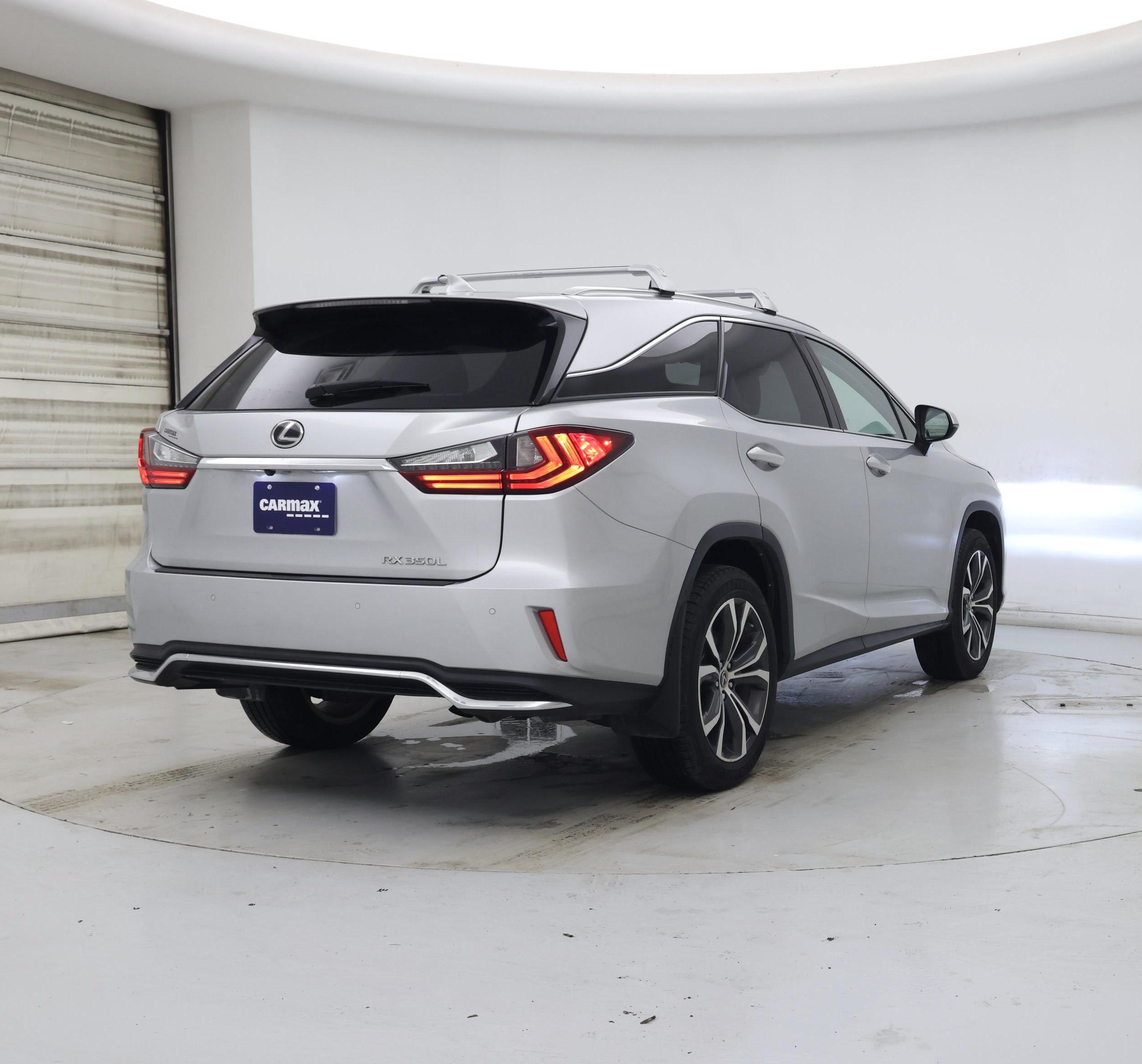 Thumbnail: 2019 Lexus RX - 8