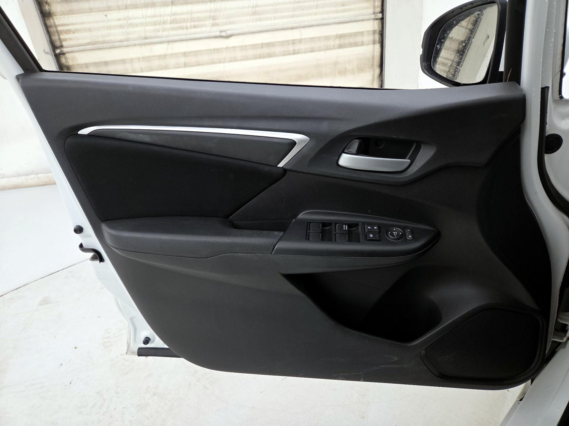 Thumbnail: 2017 Honda Fit - 12