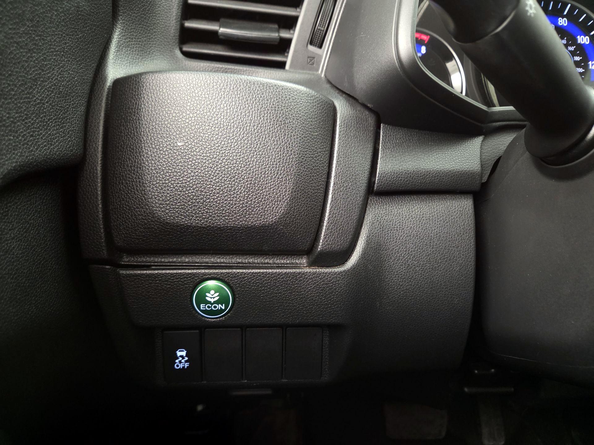 Thumbnail: 2017 Honda Fit - 13